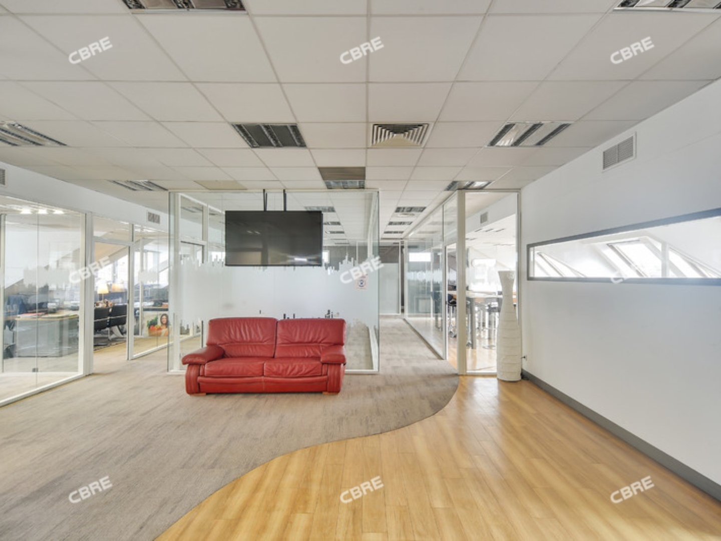 Bureaux à vendre - 1476m2 - Saint-Ouen (93400)