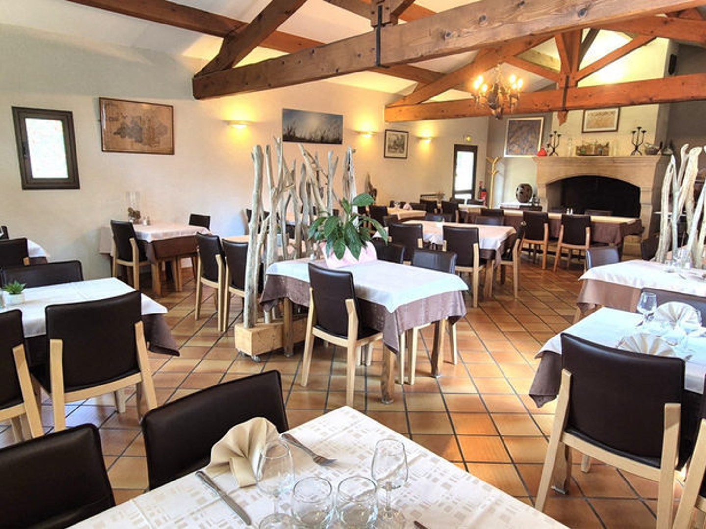 Propriété Hôtel Restaurant à vendre à Arles