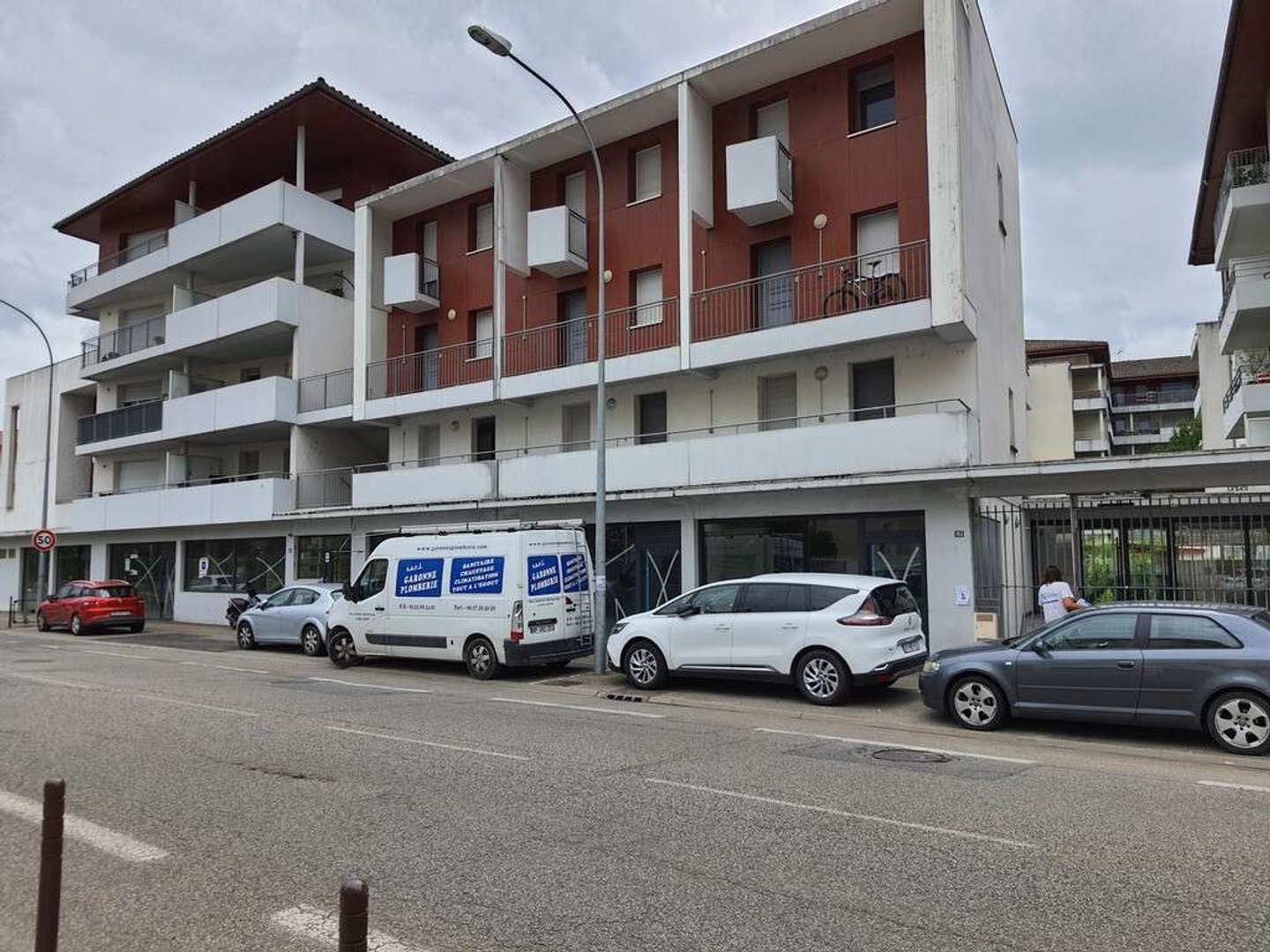 AV local commercial 134m² sur boulevard ç Agen