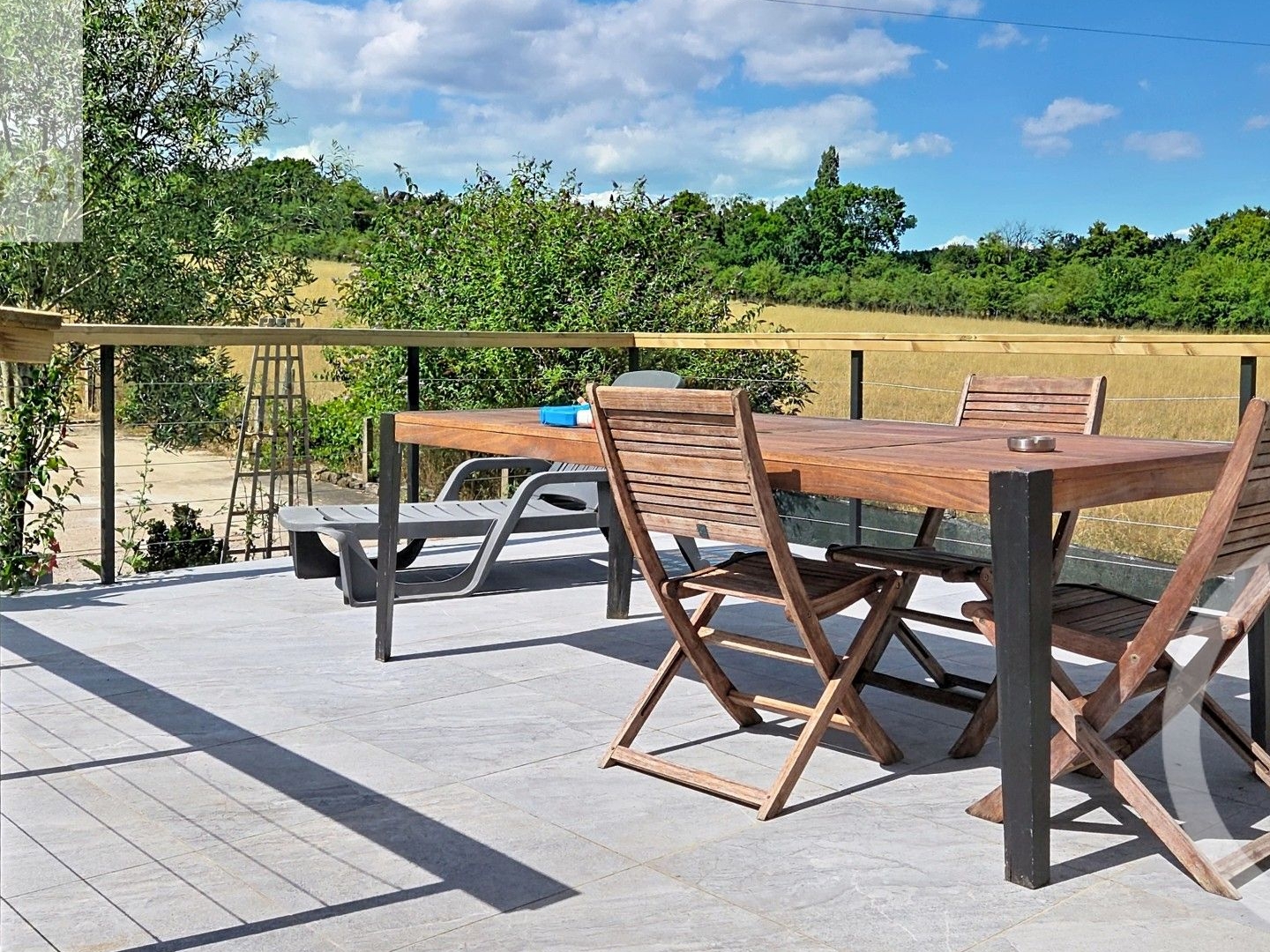 Maison 5 pièces 300 m²