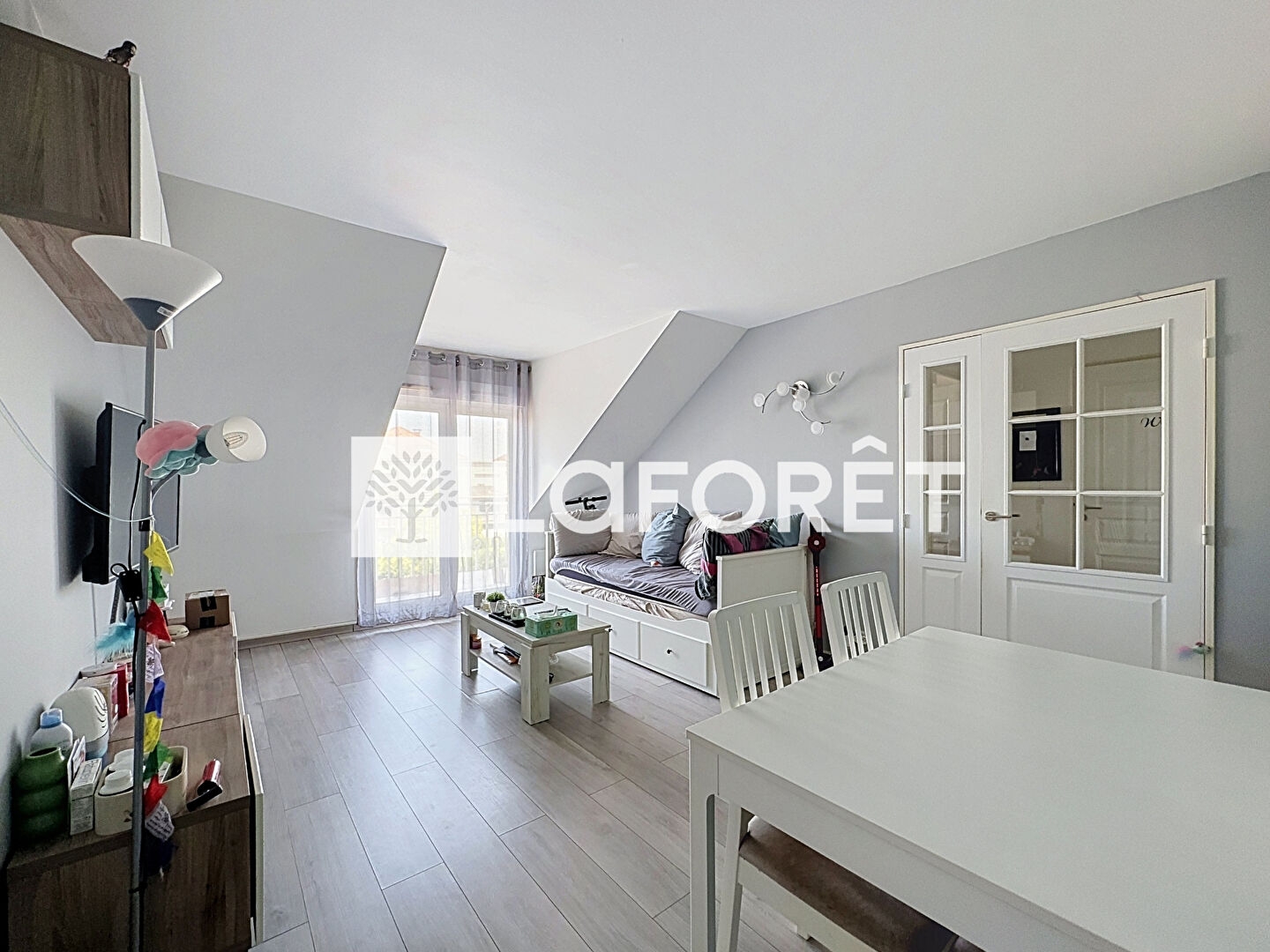 Appartement à vendre - 3 pièces - 54m2 - Moissy-Cramayel (77550)