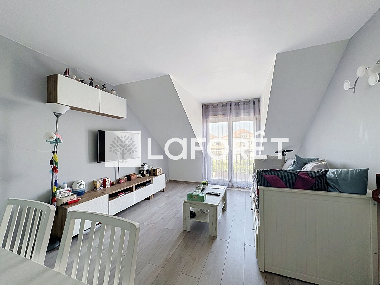 Appartement à vendre - 3 pièces - 54m2 - Moissy-Cramayel (77550)