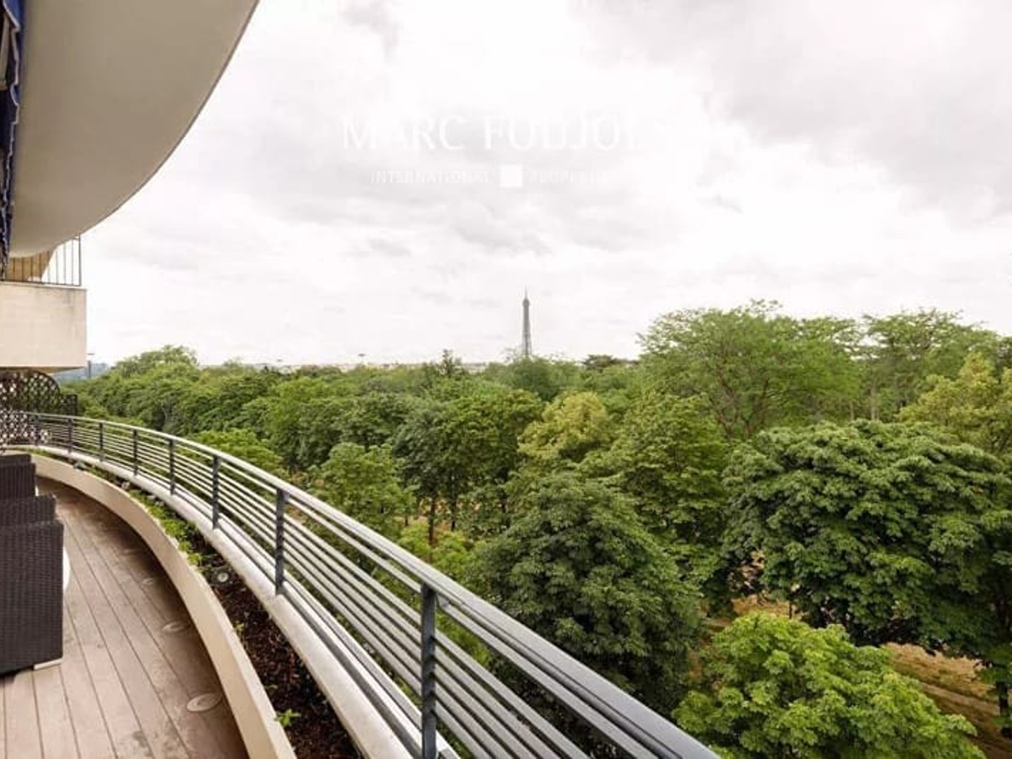 Appartement à vendre - 5 pièces - 173m2 - Neuilly-Sur-Seine (92200)