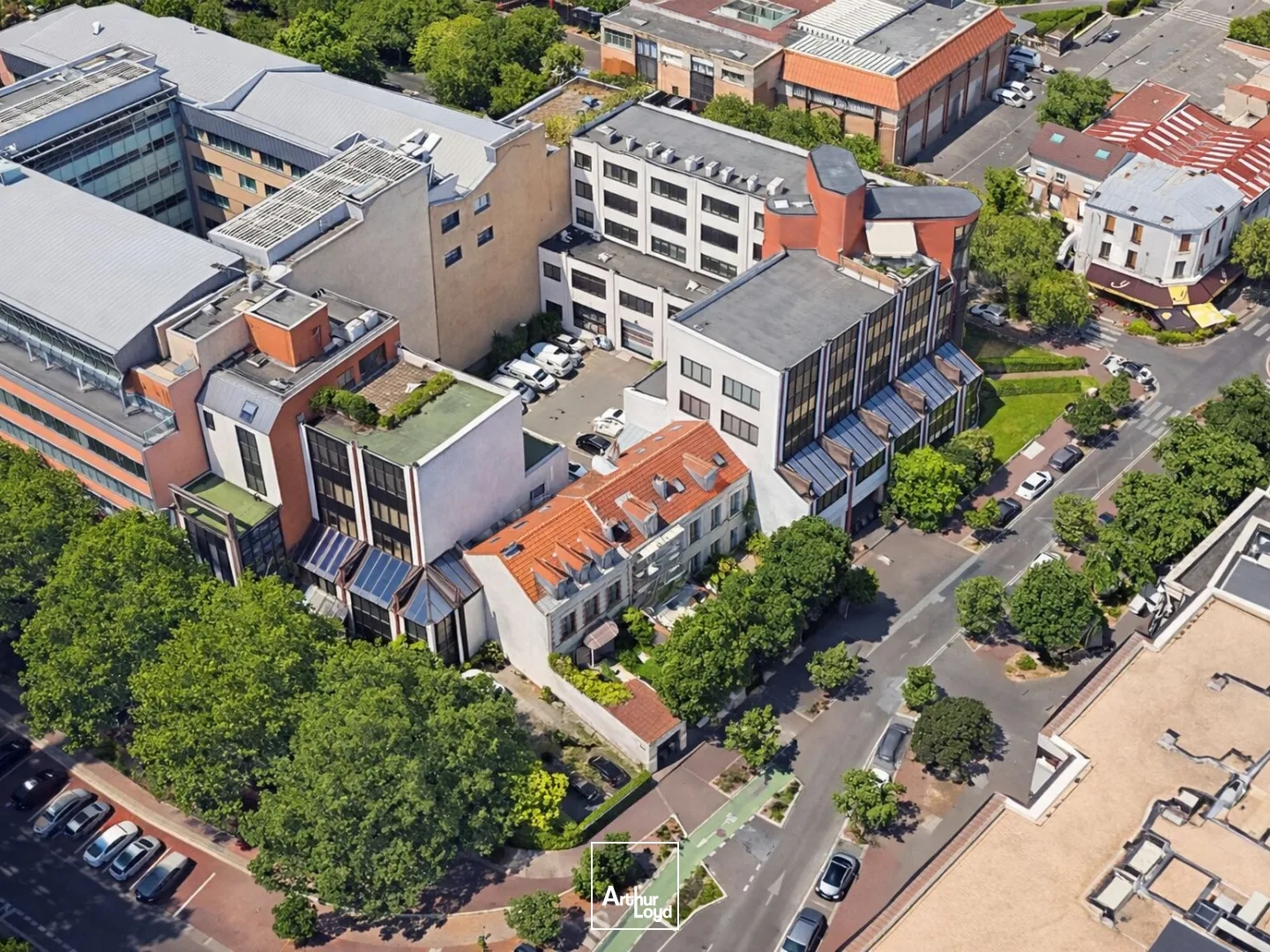Bureaux à vendre - 4854m2 - Suresnes (92150)