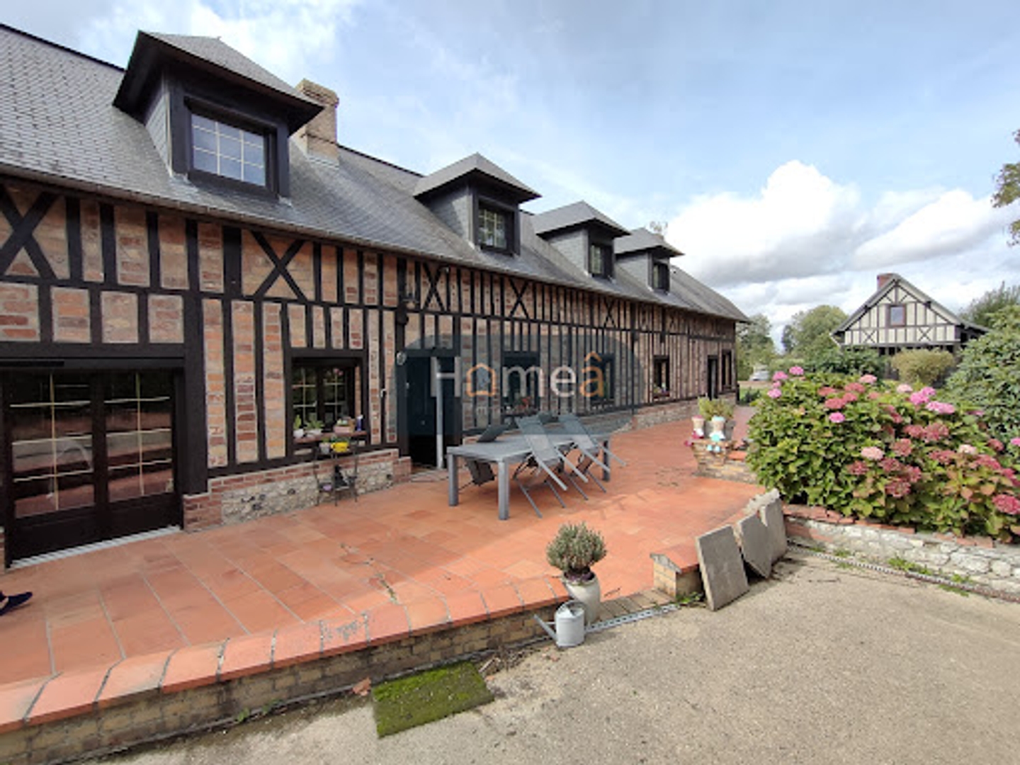 Maison à vendre - 7 pièces - 160m2 - Yvetot (76190)