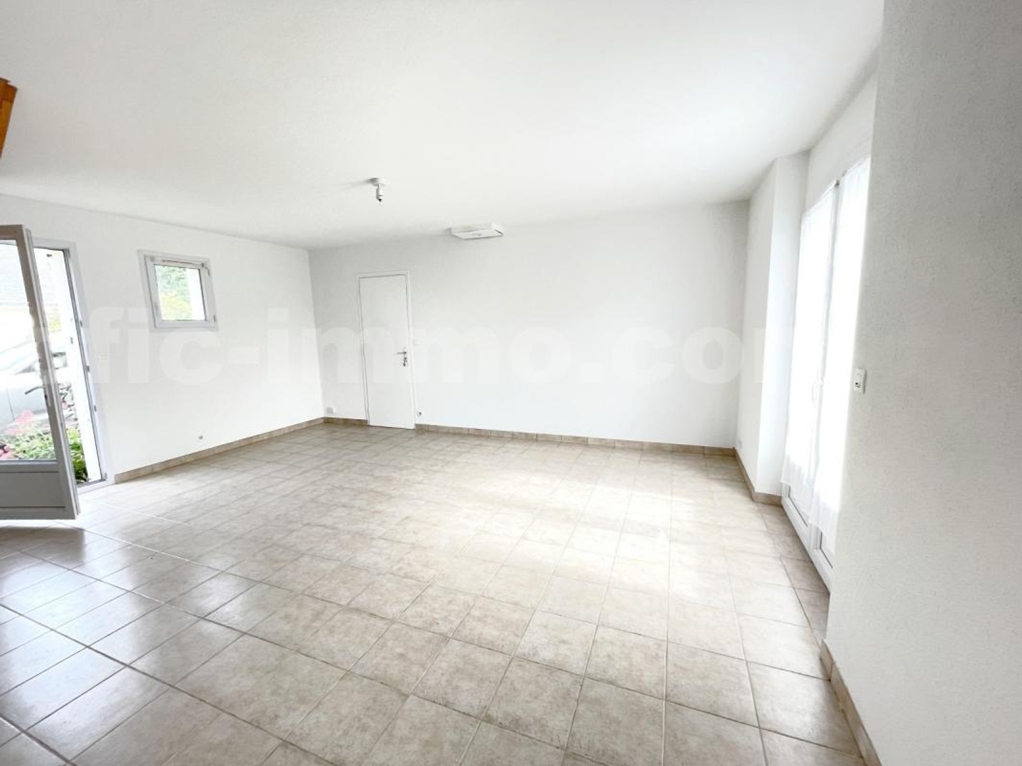 Maison à vendre - 4 pièces - 69m2 - Saint-Gildas-De-R... (56730)