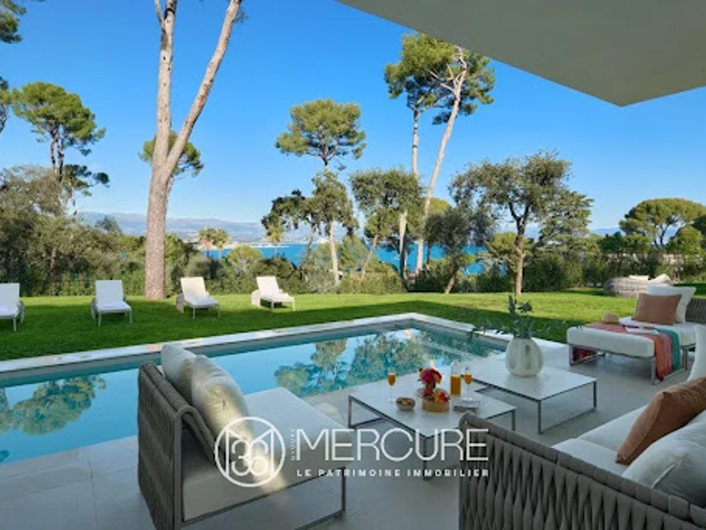 Villa 8 pièces 405 m²