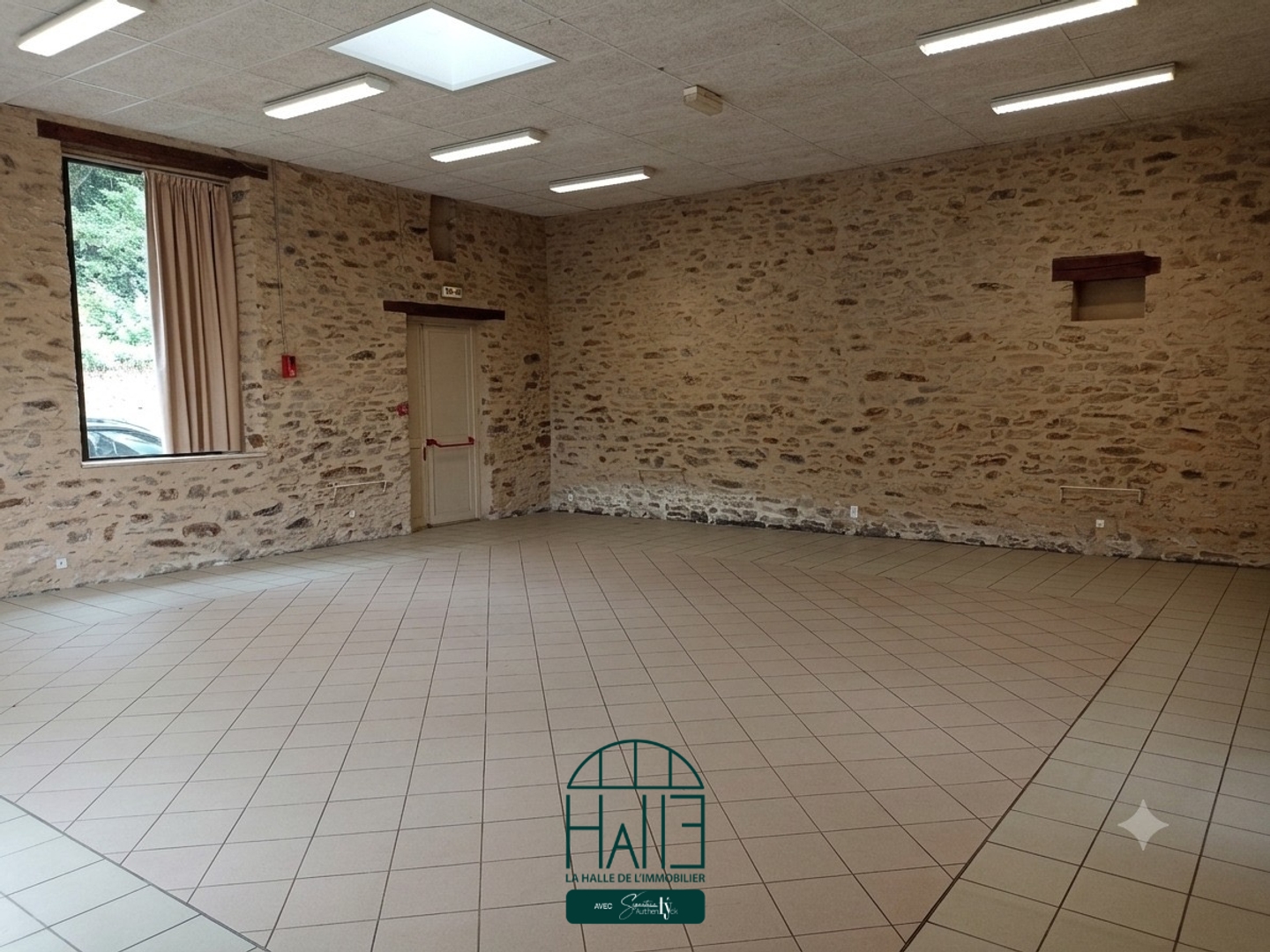 Maison à vendre - 3 pièces - 137m2 - Dournazac (87230)