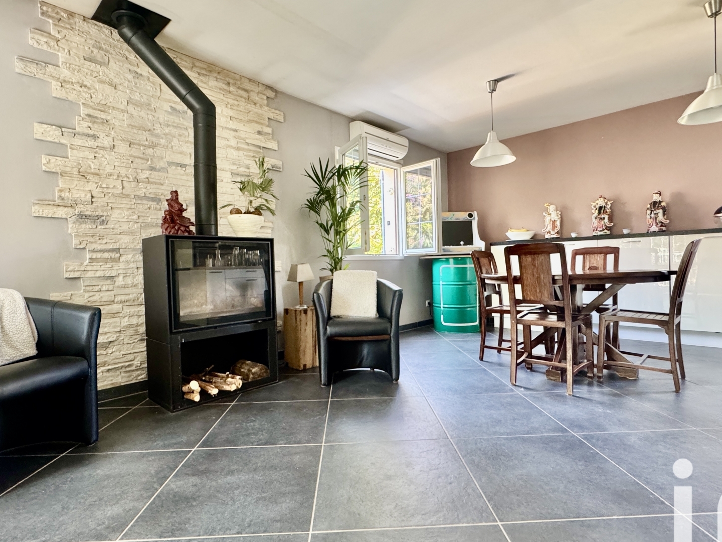 Maison à vendre - 8 pièces - 158m2 - La Ville-Du-Bois (91620)