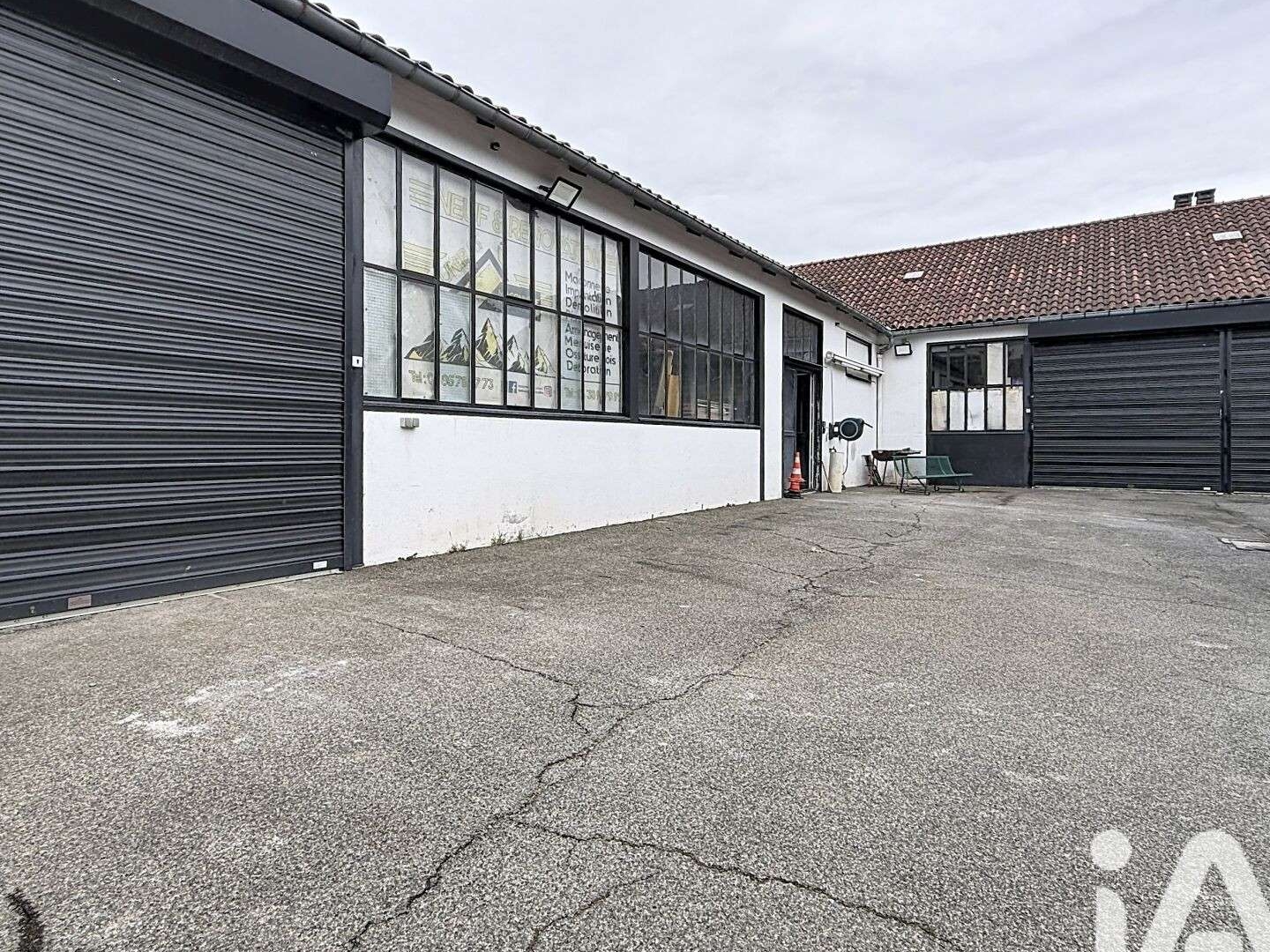 Vente ensemble immobilier mixte à Tarbes