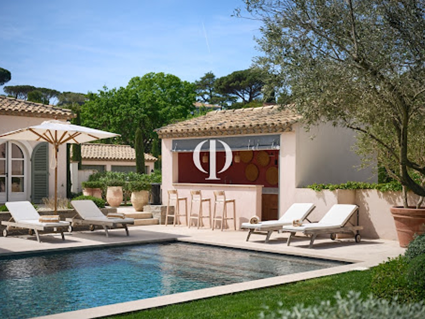 Maison à vendre - 9 pièces - 375m2 - Saint-Tropez (83990)