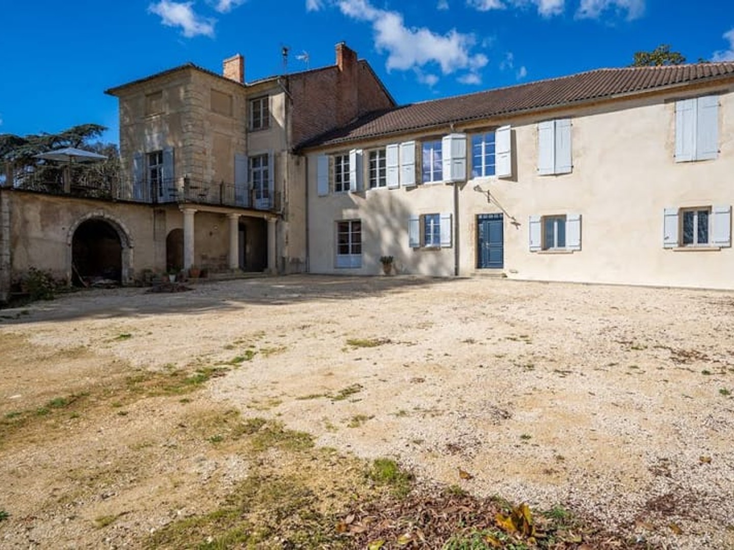 Maison à vendre - 11 pièces - 463m2 - Vic-Fezensac (32190)