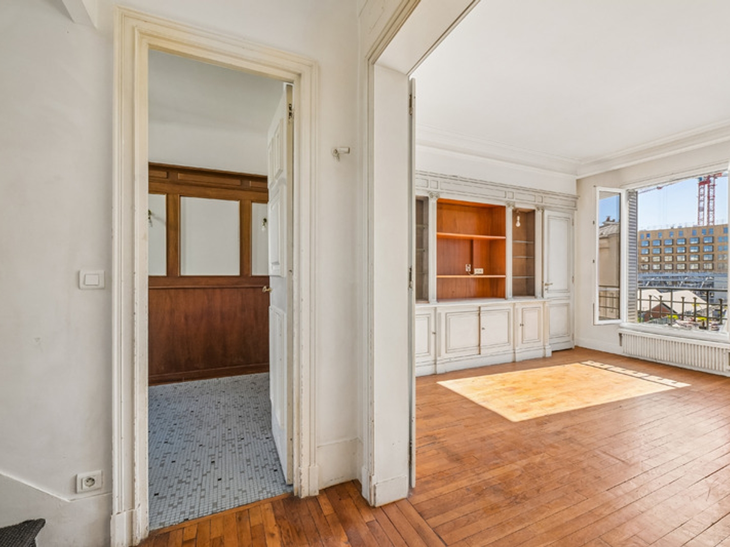 Appartement à vendre - 5 pièces - 107m2 - Paris 18e (75018)