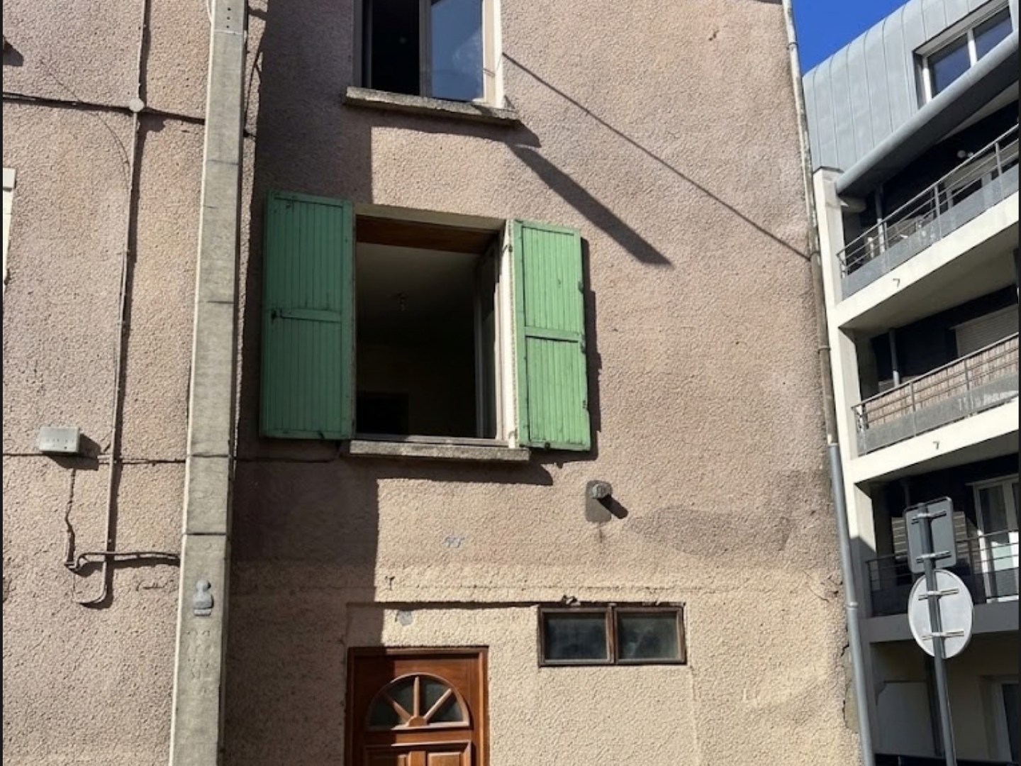 Maison à vendre - 4 pièces - 130m2 - Chazelles-Sur-Lyon (42140)