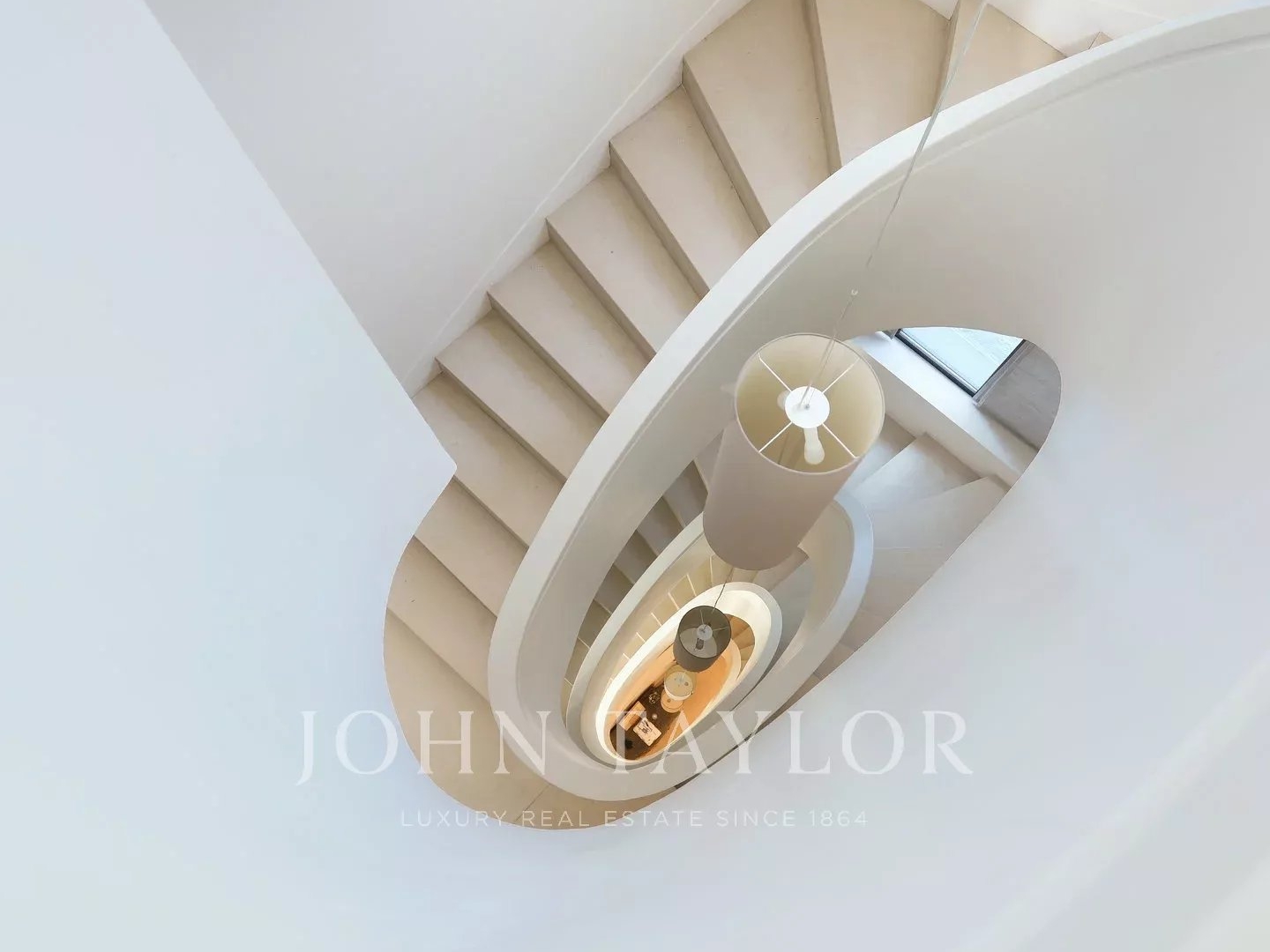 Maison à vendre - 7 pièces - 420m2 - Paris 6e (75006)