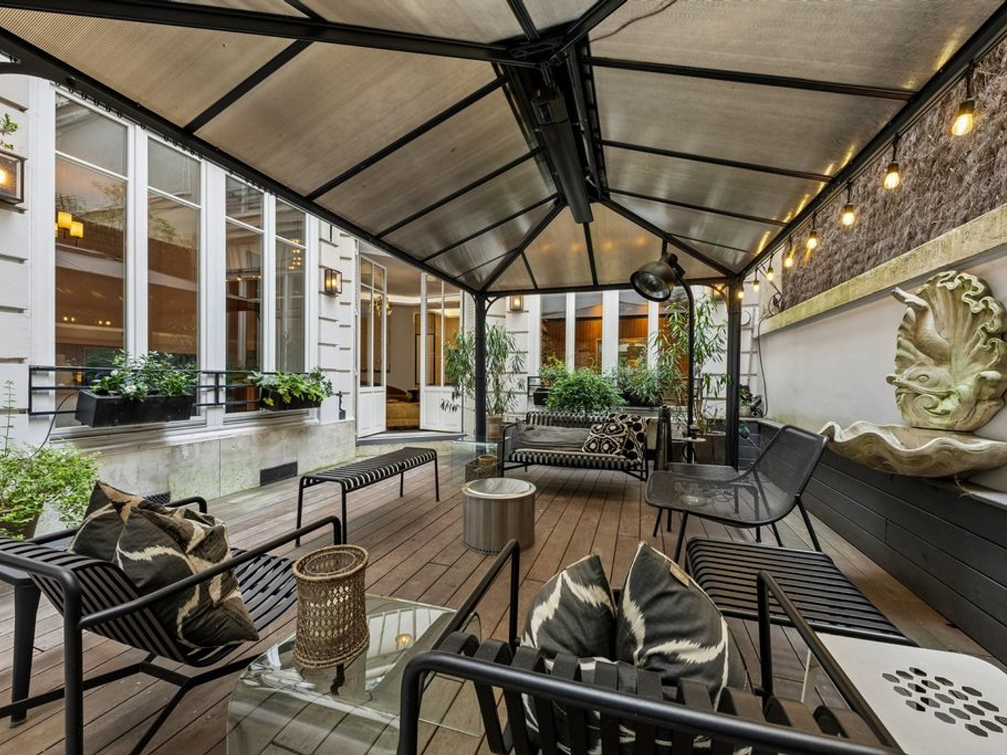 Appartement à vendre - 5 pièces - 154m2 - Paris 8e (75008)