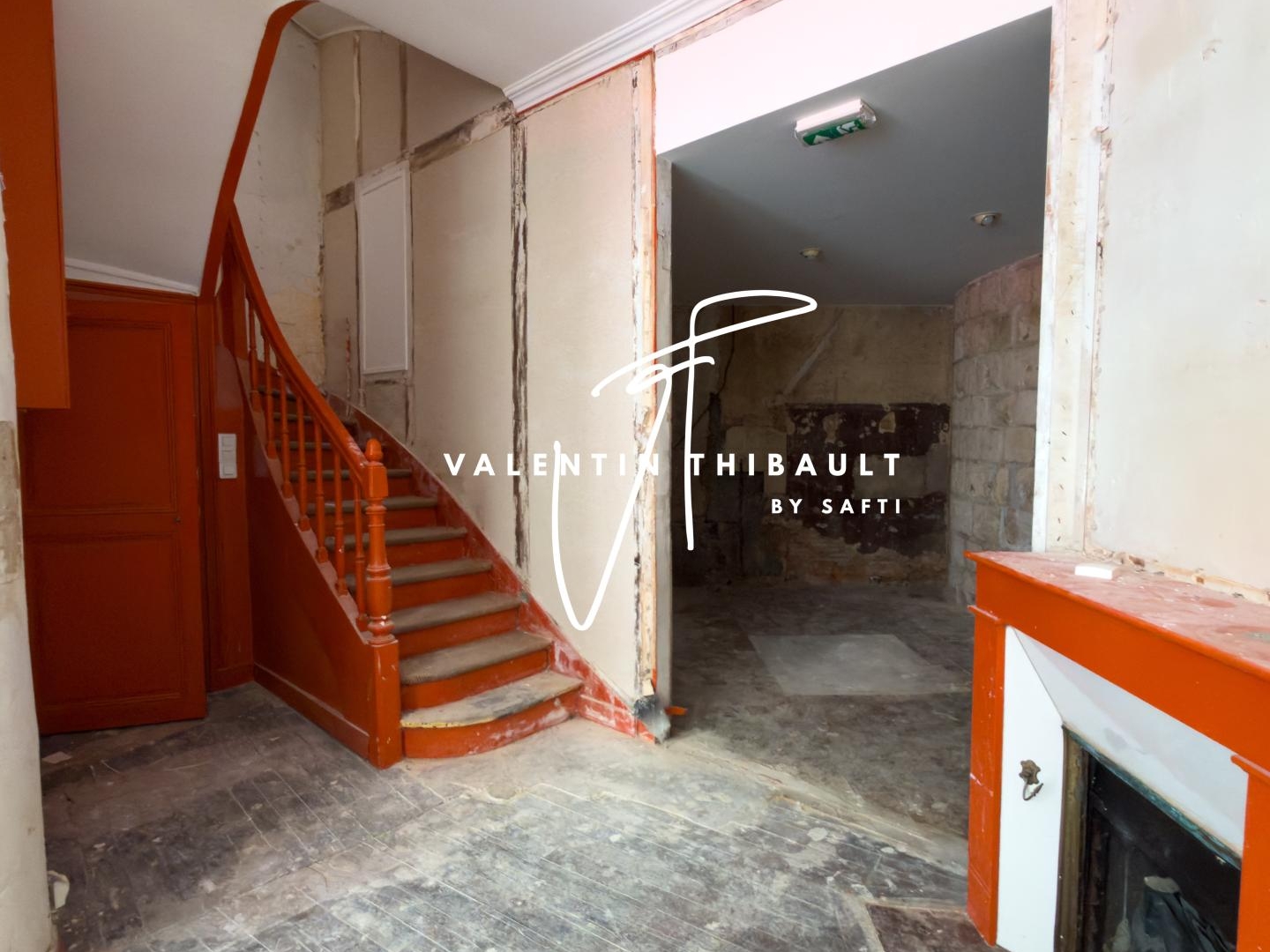 Locaux à vendre - 5 pièces - 85m2 - Poitiers (86000)