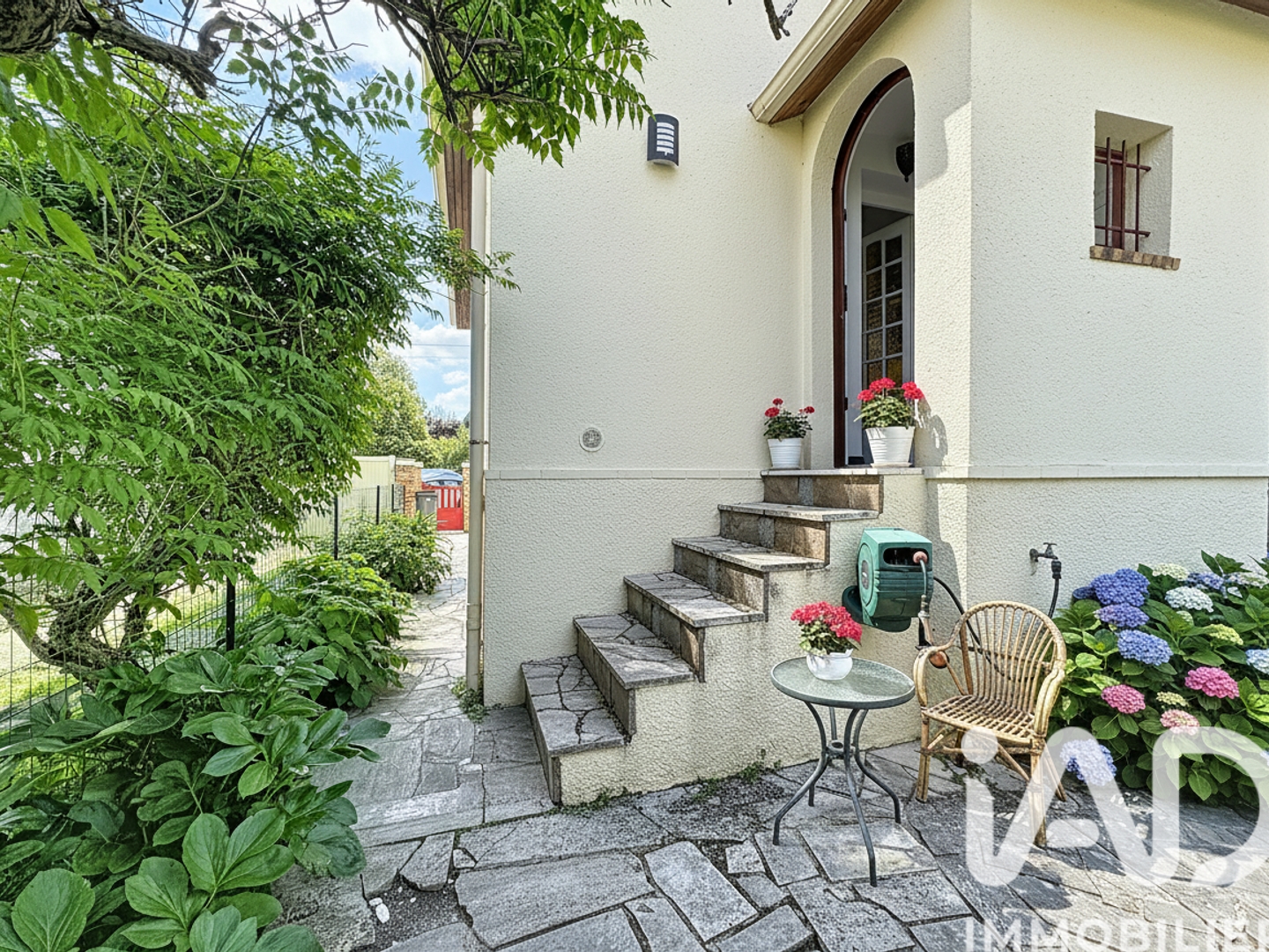 Maison à vendre - 5 pièces - 83m2 - Le Charme (45230)