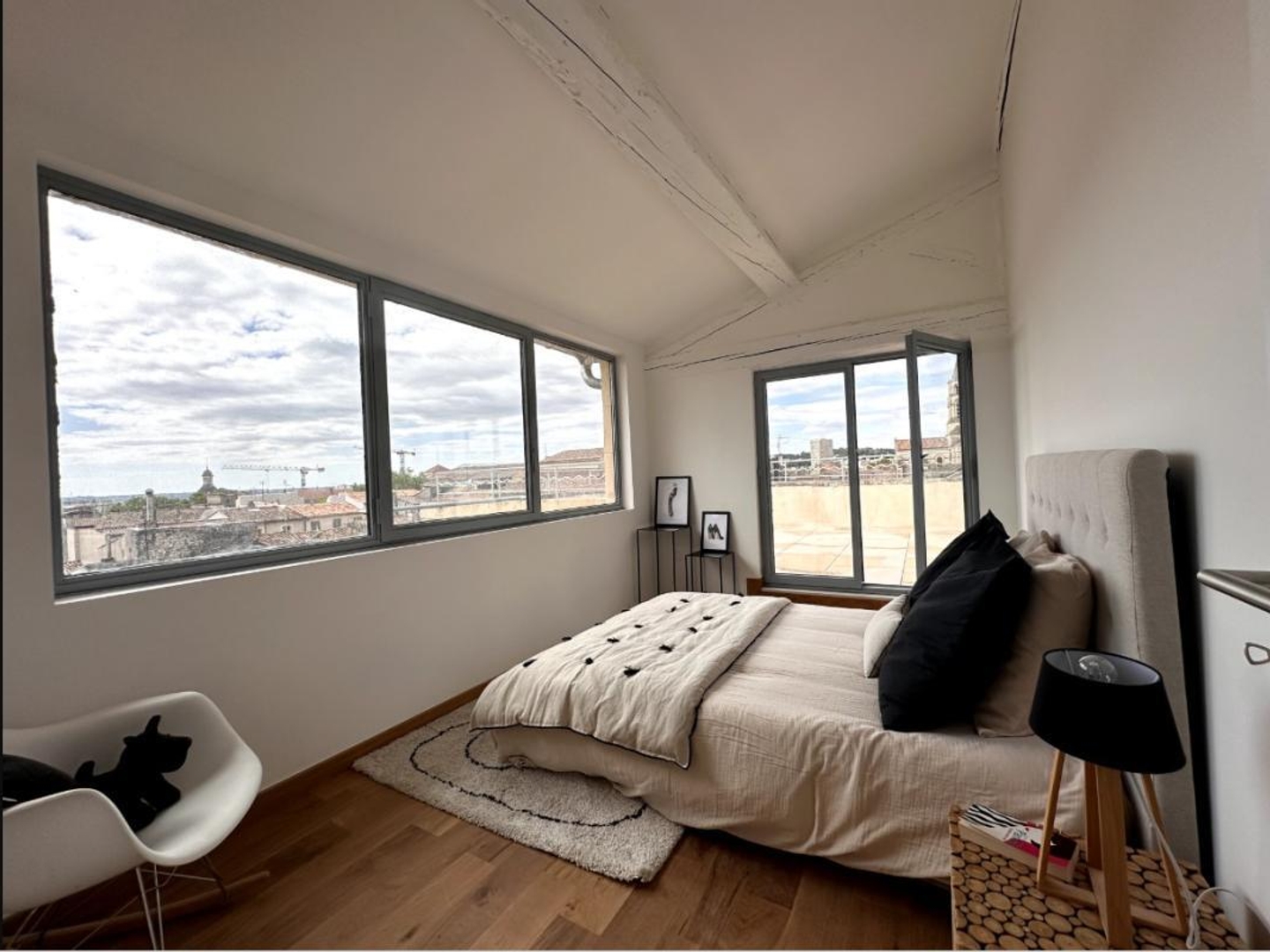 Appartement à vendre - 4 pièces - 94m2 - Nîmes (30000)
