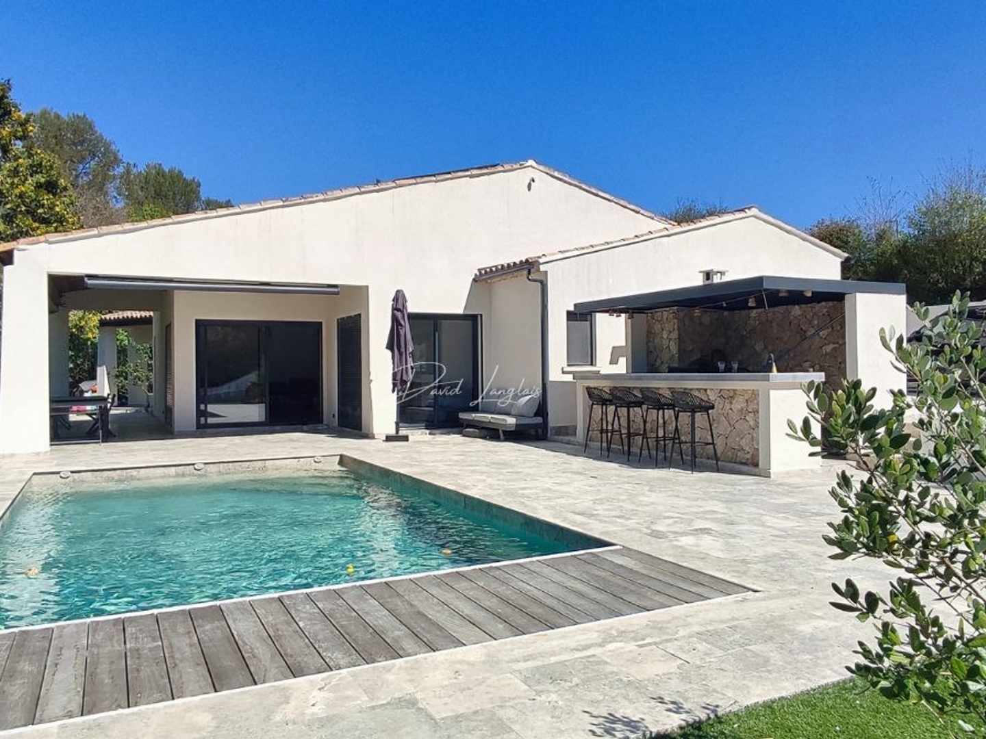 Maison à vendre - 5 pièces - 181m2 - Roquefort-Les-Pins (06330)