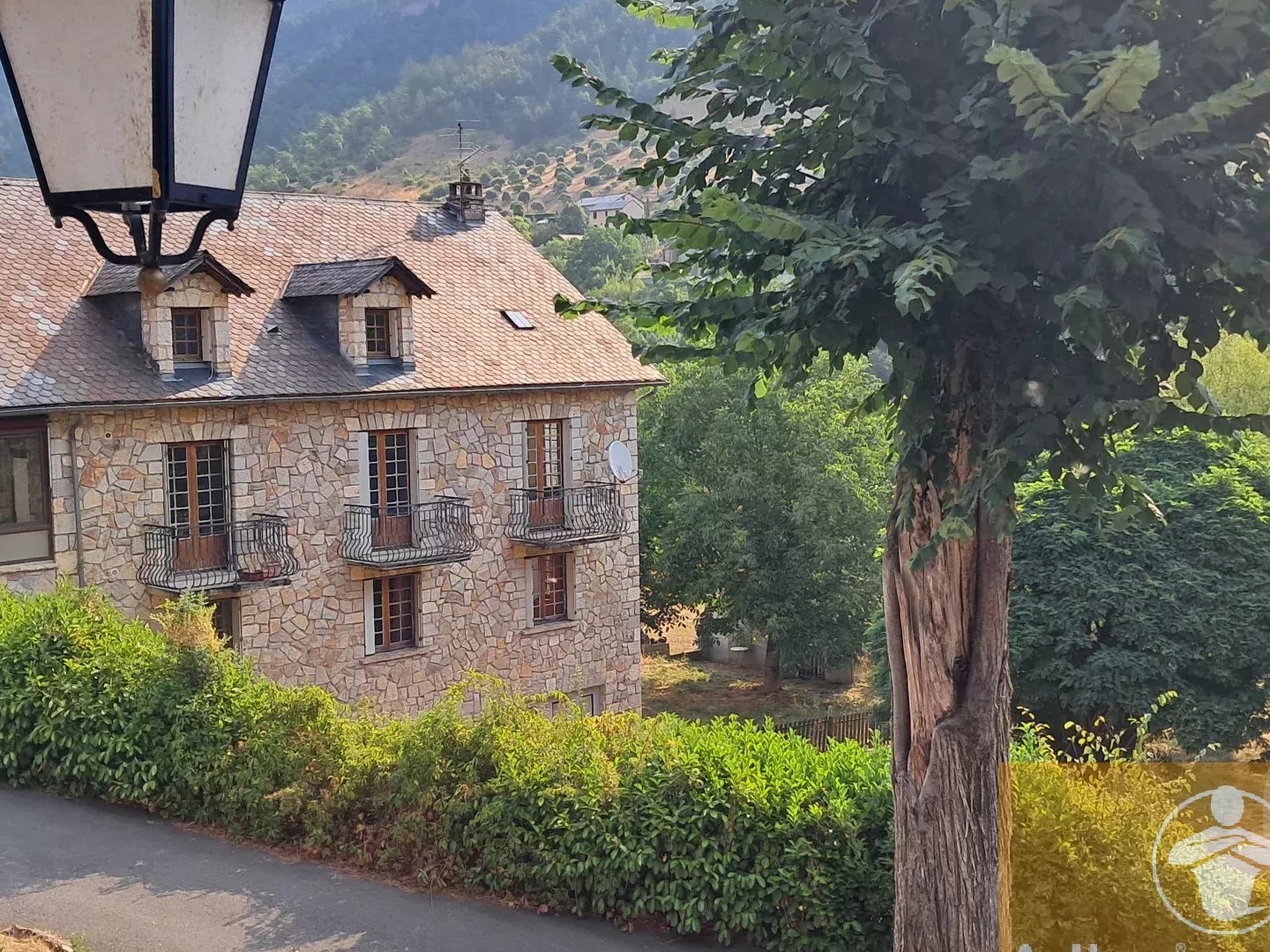 Immeuble à vendre - 380m2 - Massegros Causses... (48210)