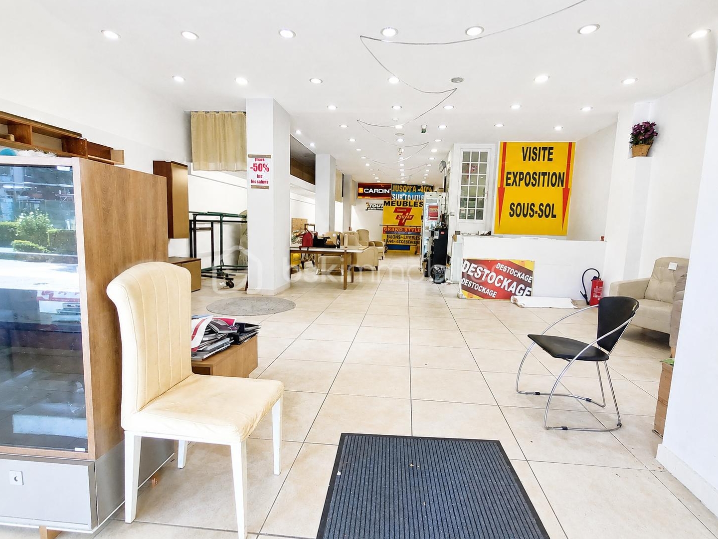 Magasin à vendre - 3 pièces - 402m2 - Sarcelles (95200)