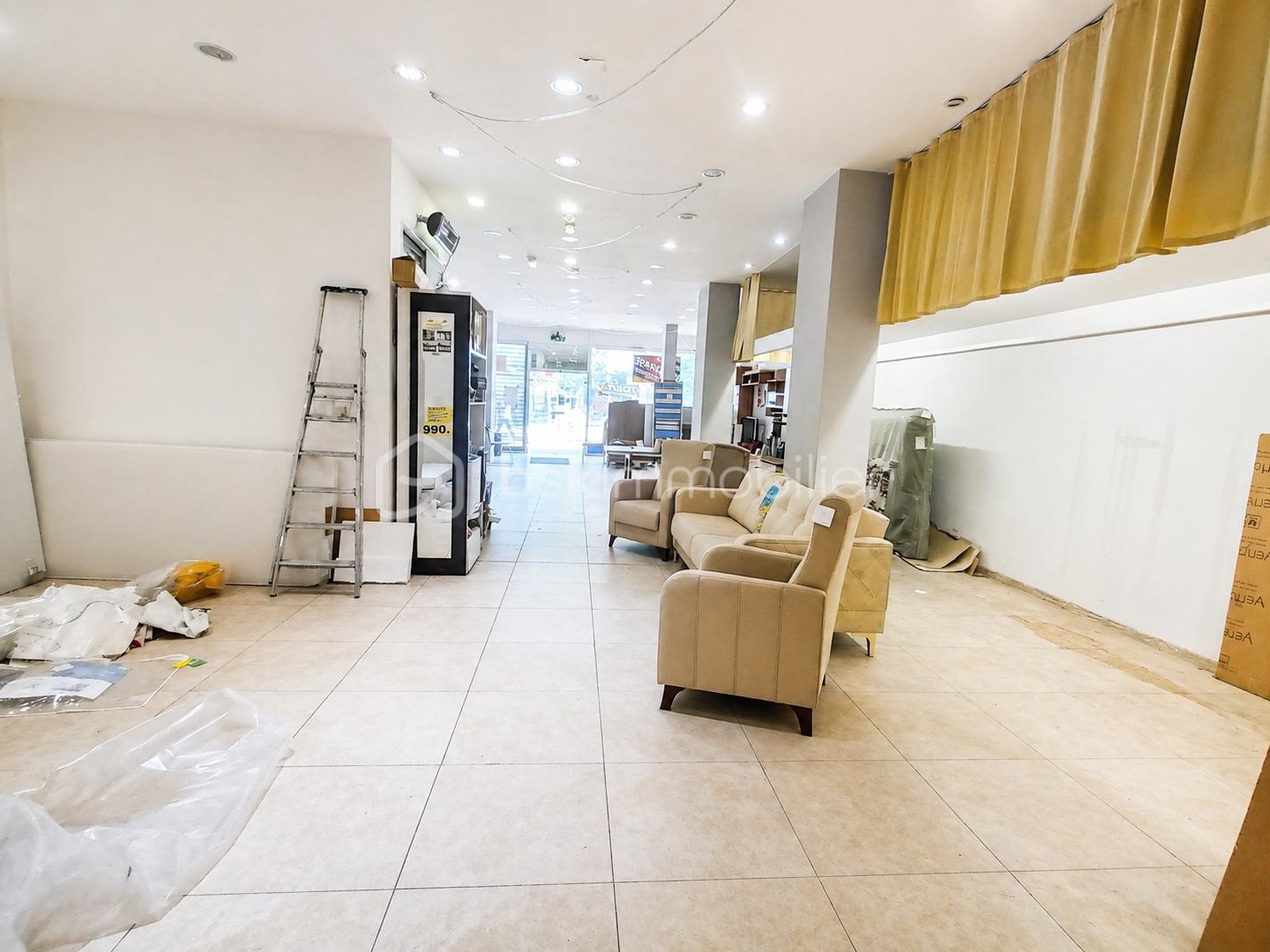 Magasin à vendre - 3 pièces - 402m2 - Sarcelles (95200)