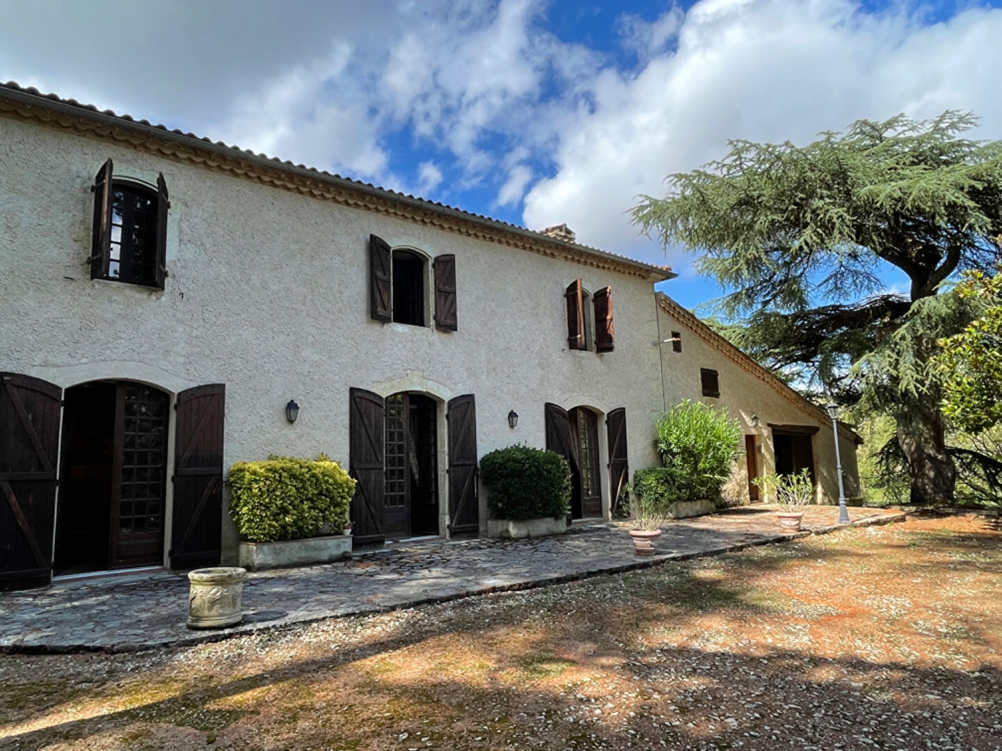 Maison à vendre - 9 pièces - 315m2 - Auch (32000)