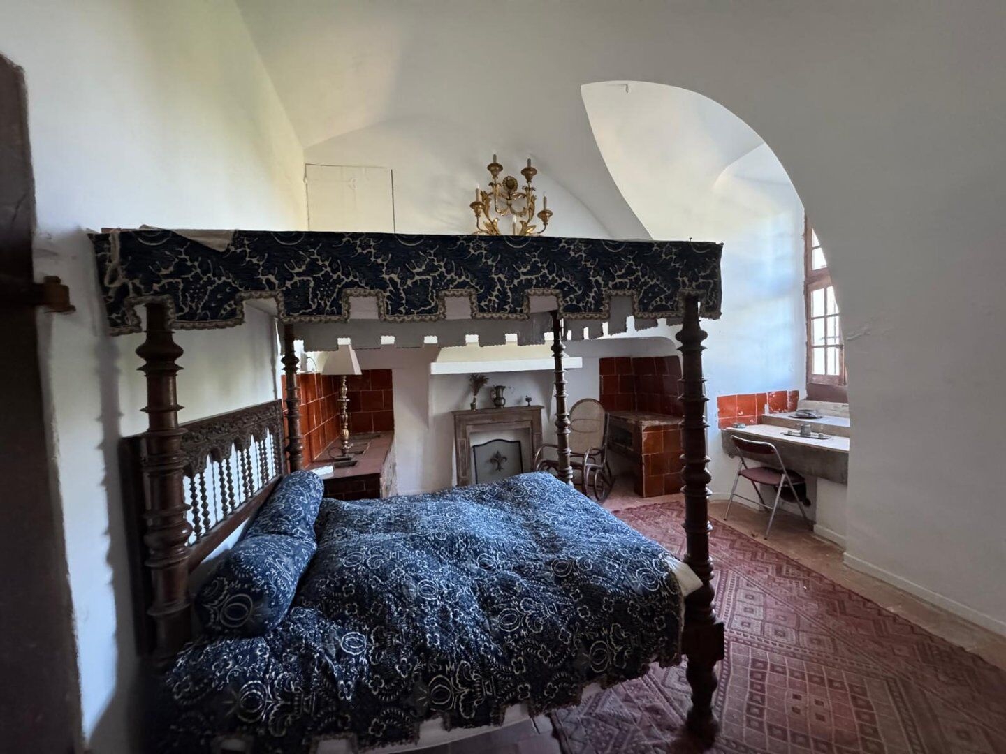 Maison à vendre - 5000m2 - La Verdière (83560)