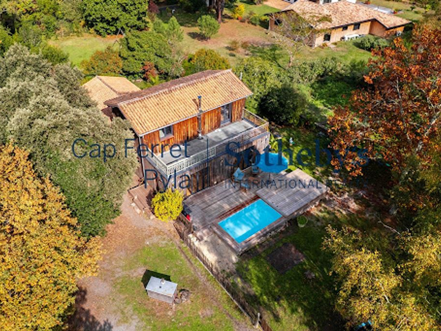 Maison 7 pièces 166 m²