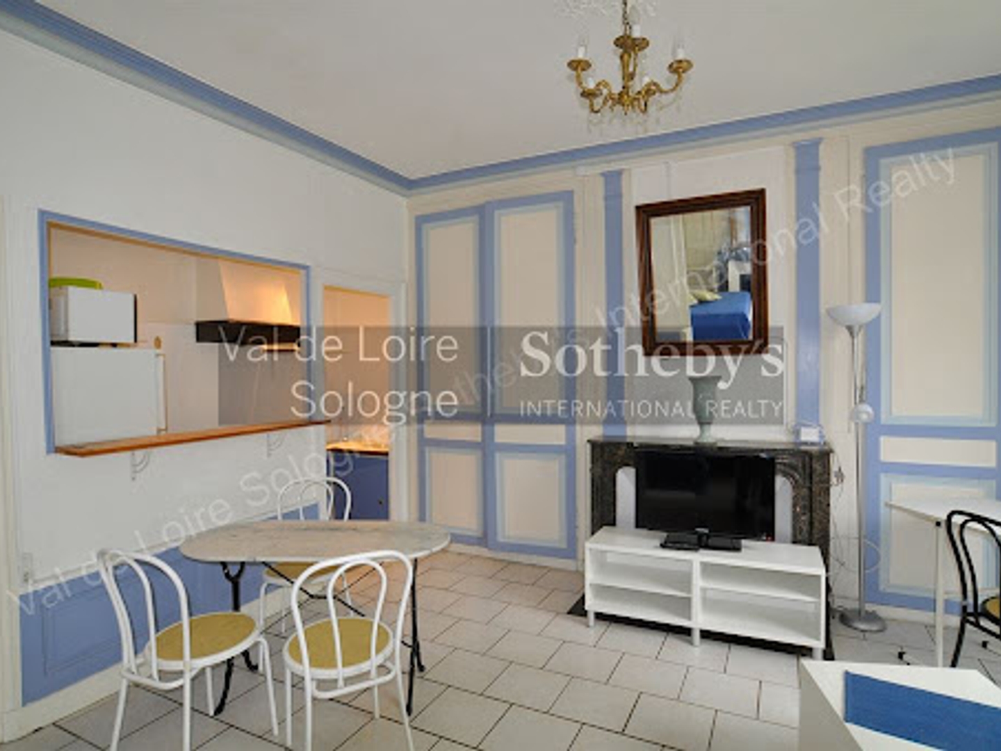 Propriété 2 pièces 194 m²