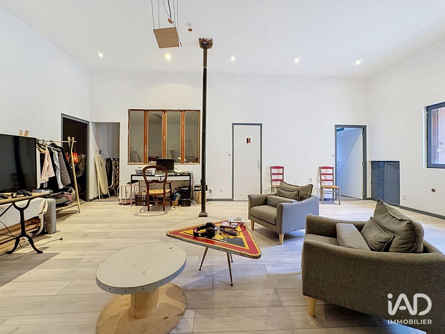 Maison à vendre - 5 pièces - 196m2 - Quarante (34310)
