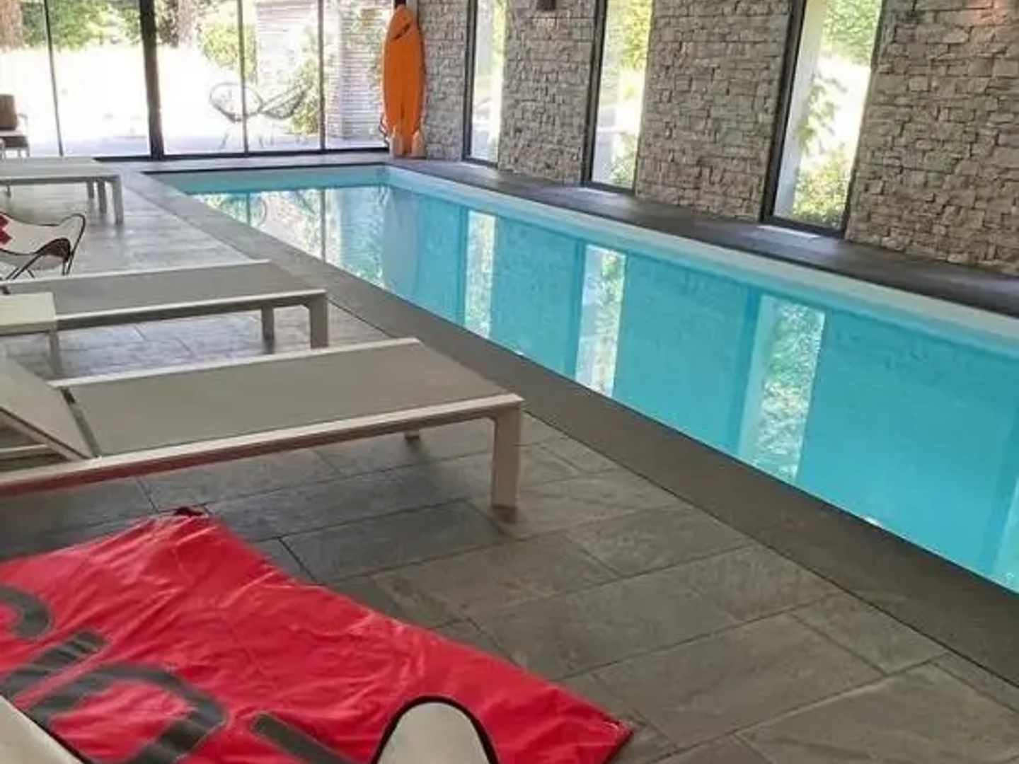 Maison 8 pièces 350 m²