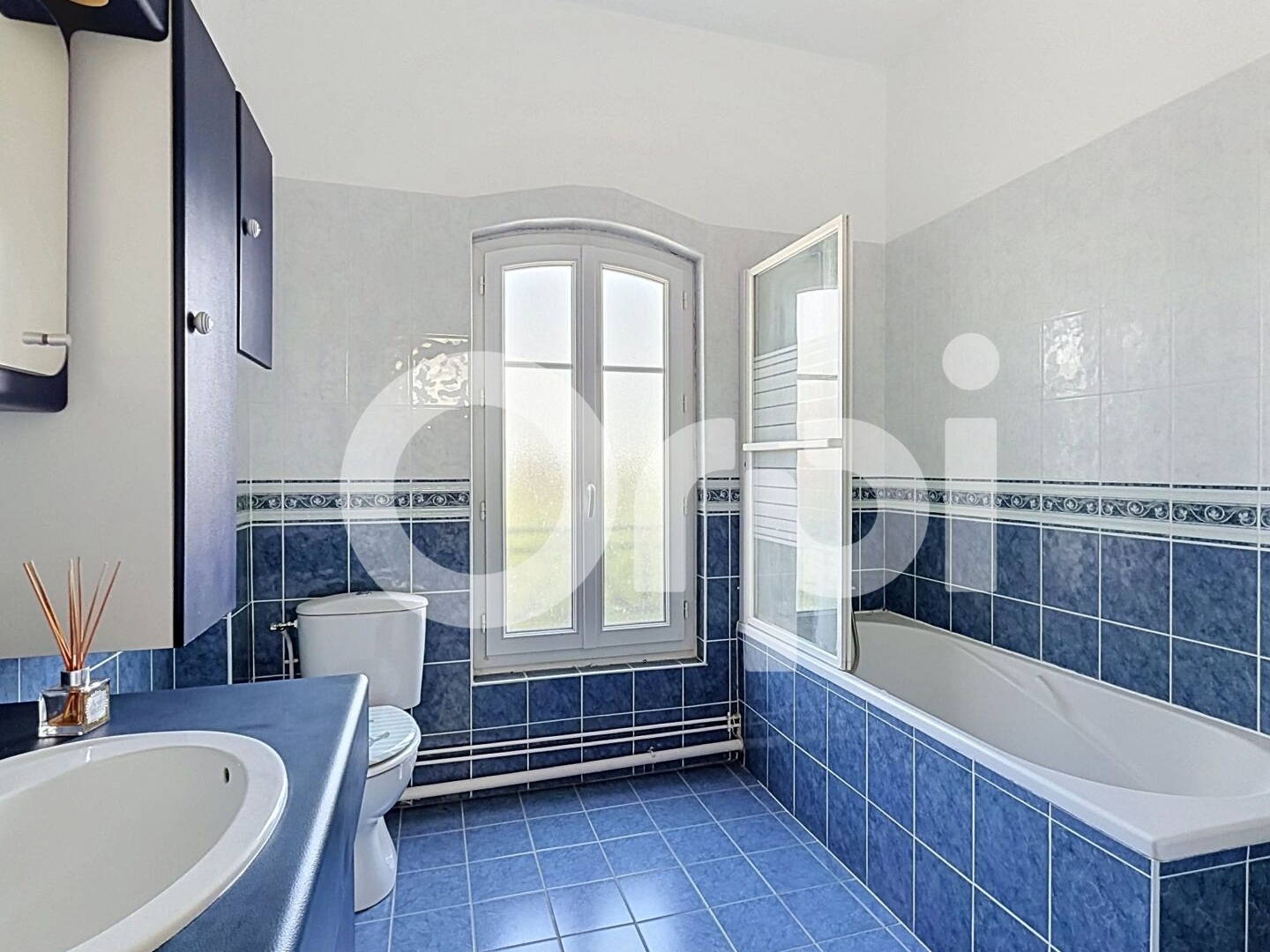 Maison à vendre - 7 pièces - 240m2 - Montereau-Fault-Y... (77130)