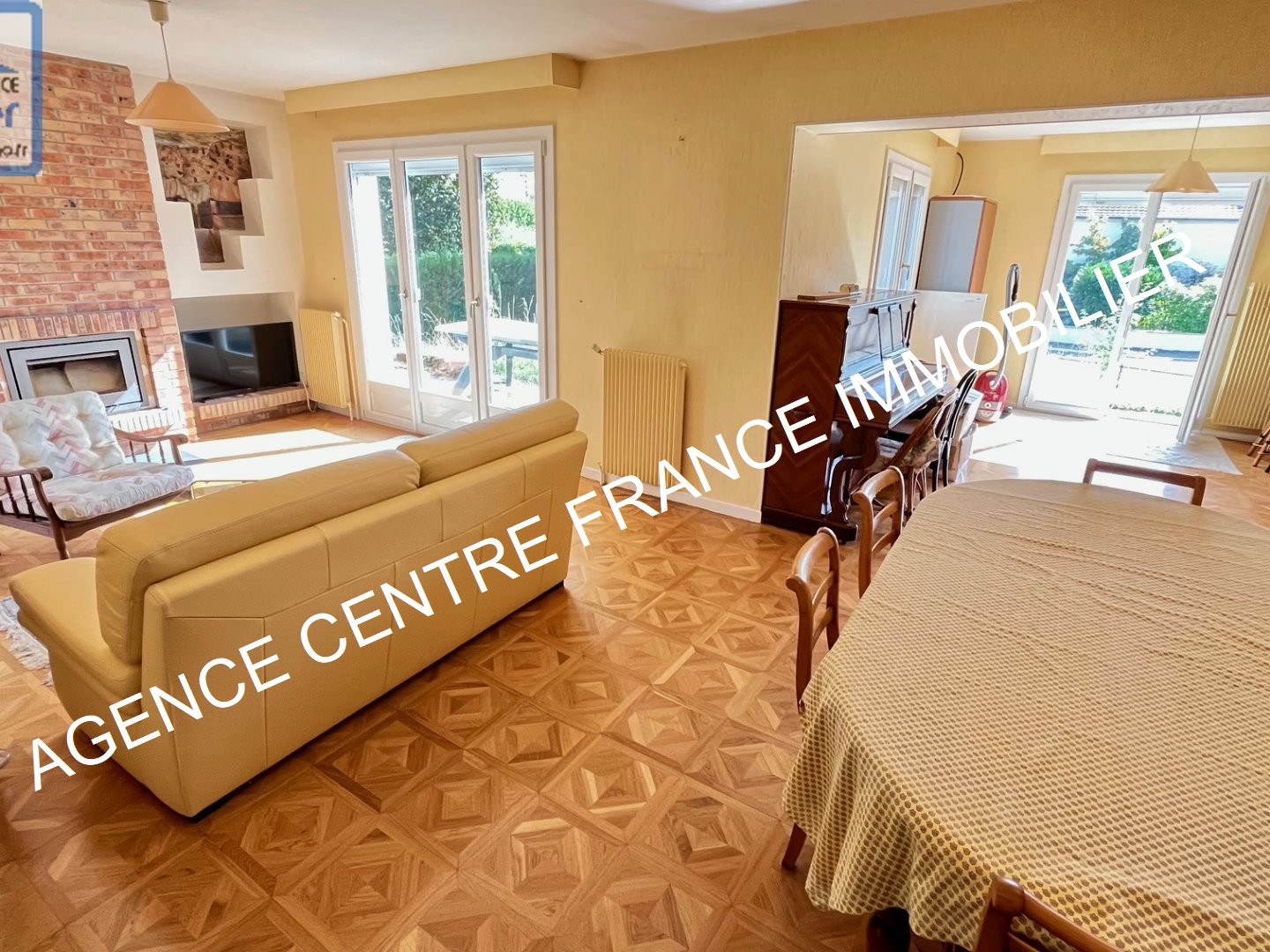 Maison à vendre - 4 pièces - 115m2 - Bourges (18000)