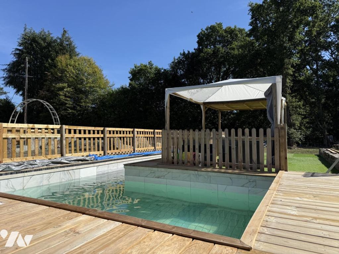 Maison à vendre - 8 pièces - 209m2 - Ploumagoar (22970)