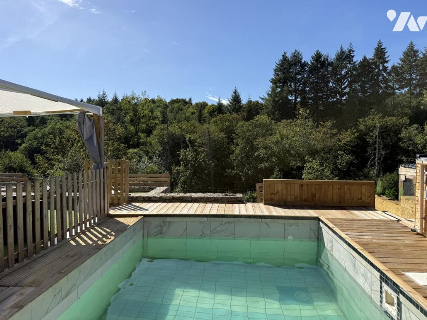 Maison à vendre - 8 pièces - 209m2 - Ploumagoar (22970)