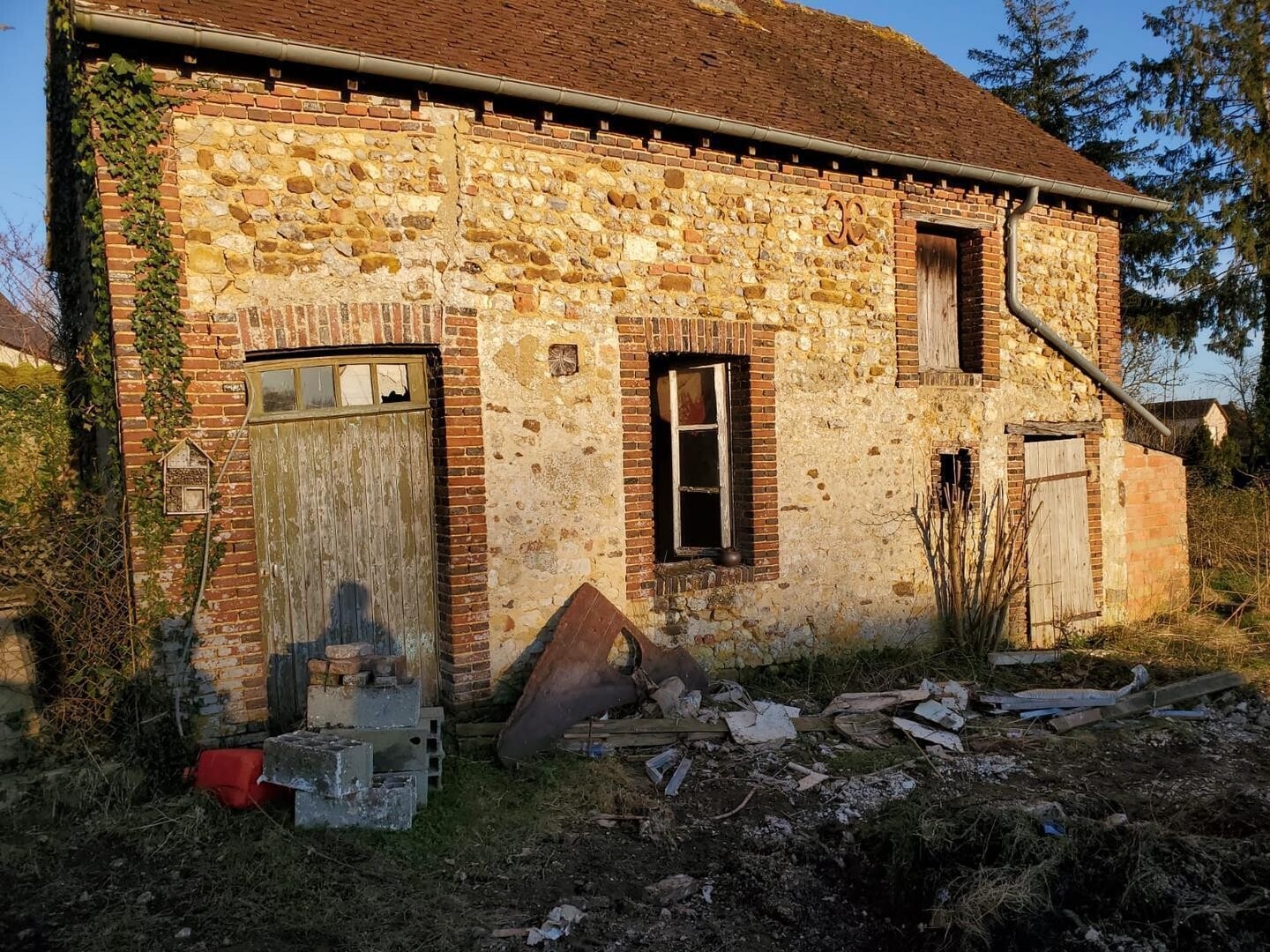 Maison à vendre - 7 pièces - 151m2 - Tourouvre Au Perche (61190)