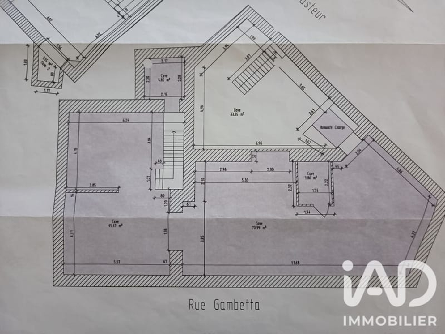 Magasin à vendre - 1 pièce - 120m2 - Le Mans (72000)