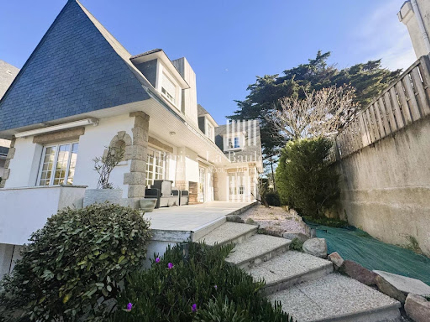 Maison 8 pièces 133 m²
