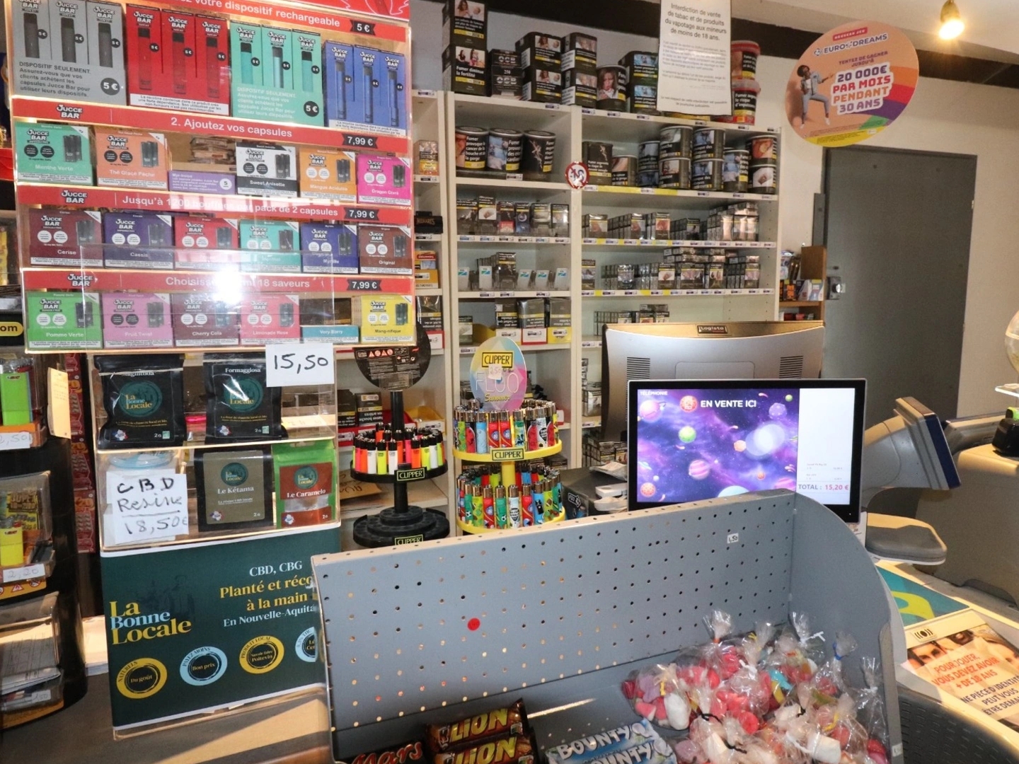 Magasin à vendre - 6 pièces - Verrières (86410)