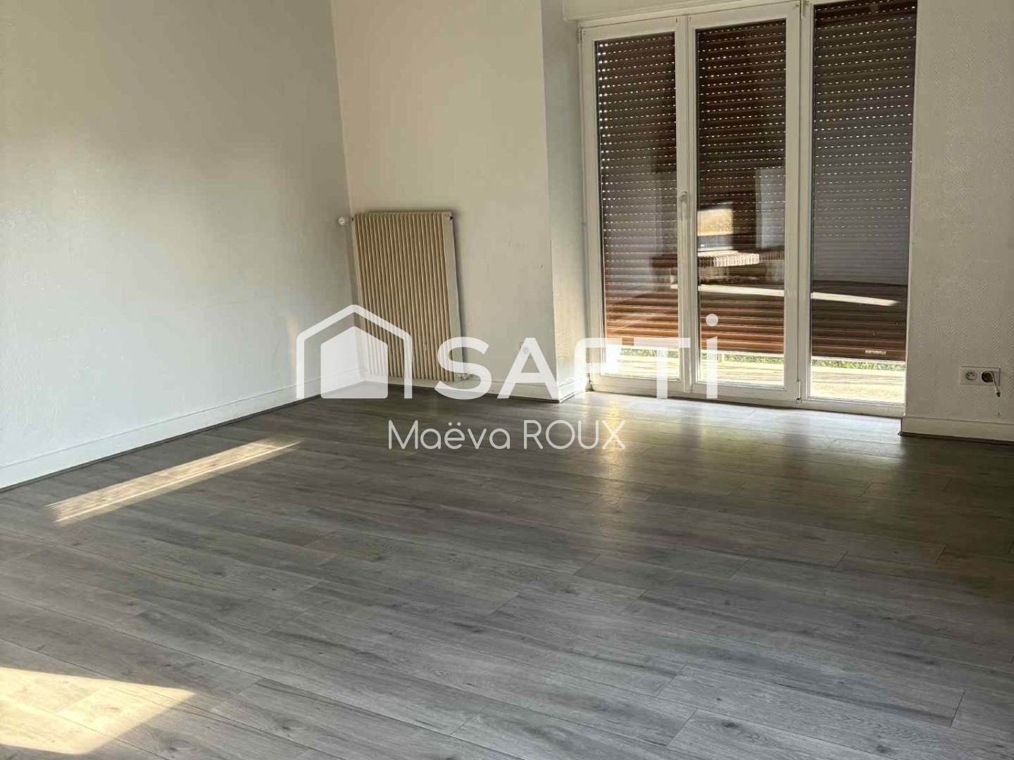 Grande maison familiale avec revenus locatifs