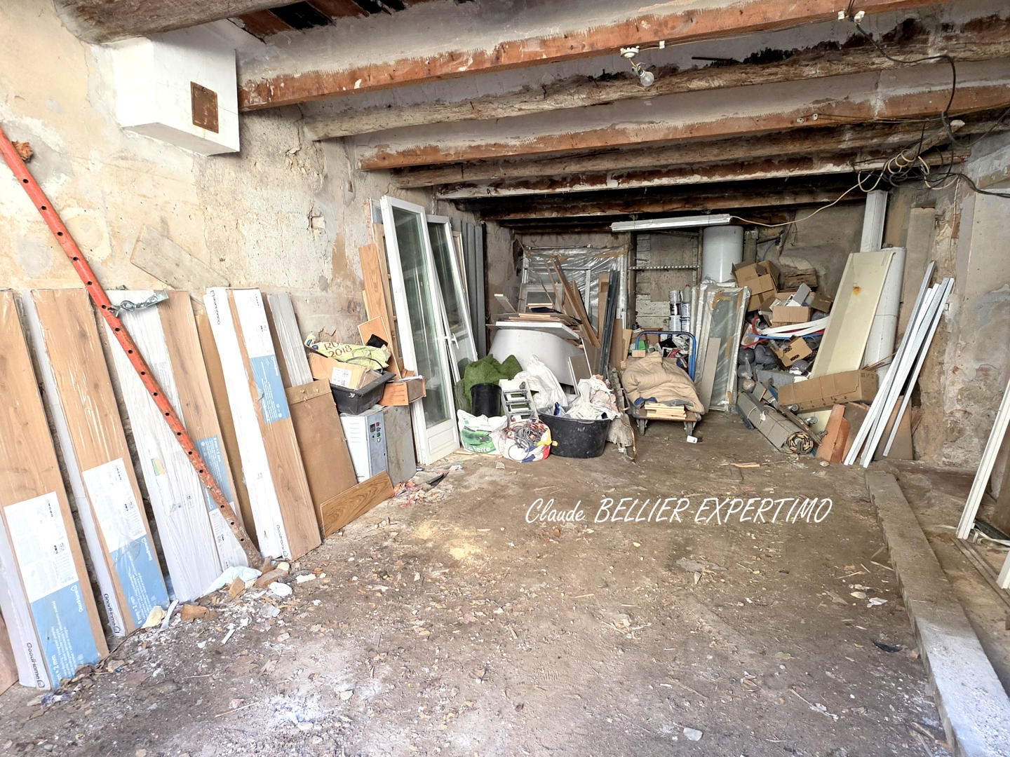 MAISON A RÉNOVER DANS LE TRIANGLE Rue CELONY / Boulevard de la République / Cours SEXTIUS 13 100 AIX EN PROVEN