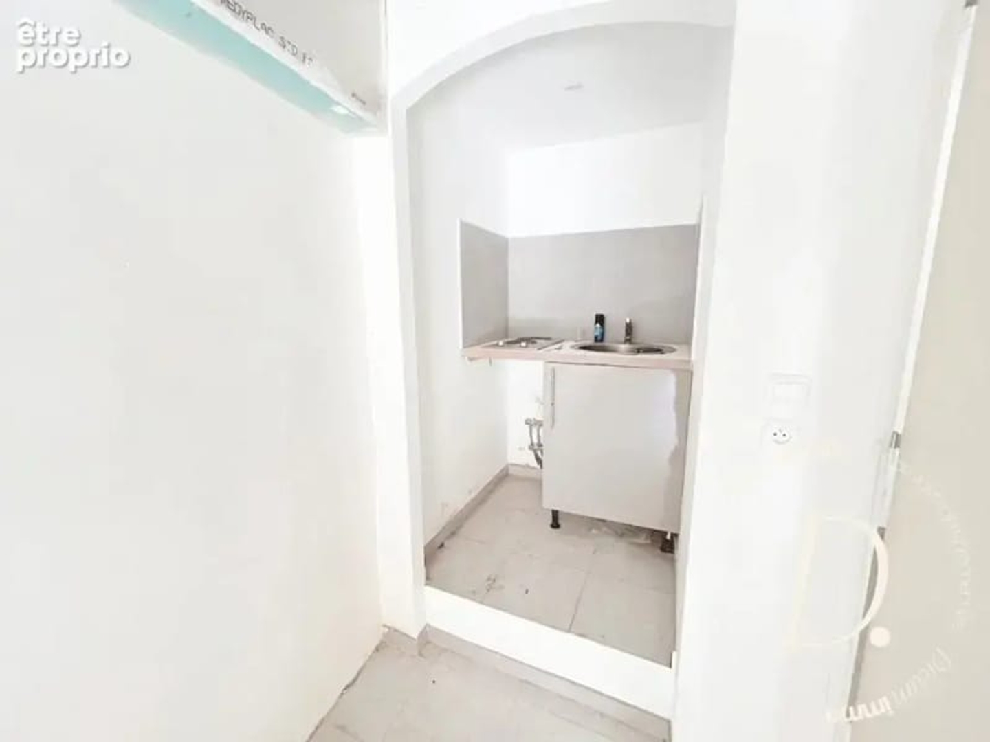 Magasin à vendre - 20m2 - Agde (34300)