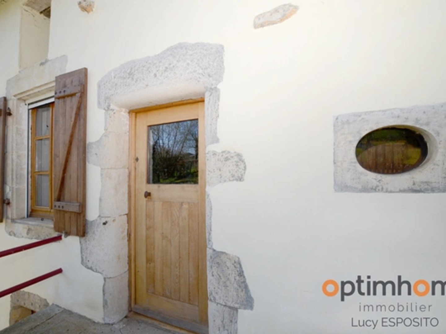 Maison à vendre - 4 pièces - 126m2 - Chassiecq (16350)