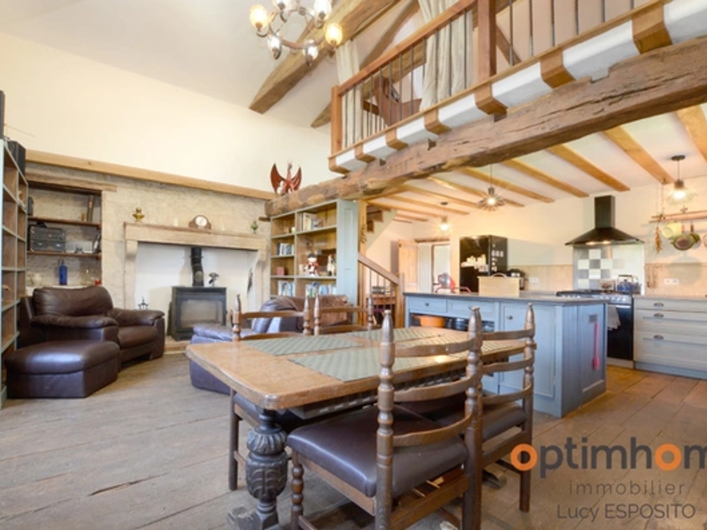 Maison à vendre - 4 pièces - 126m2 - Chassiecq (16350)