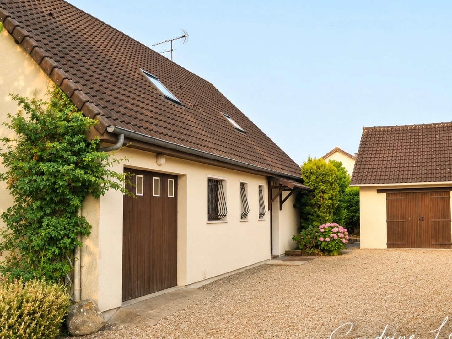 Maison à vendre 8 pièces GRAND CAMP (27)