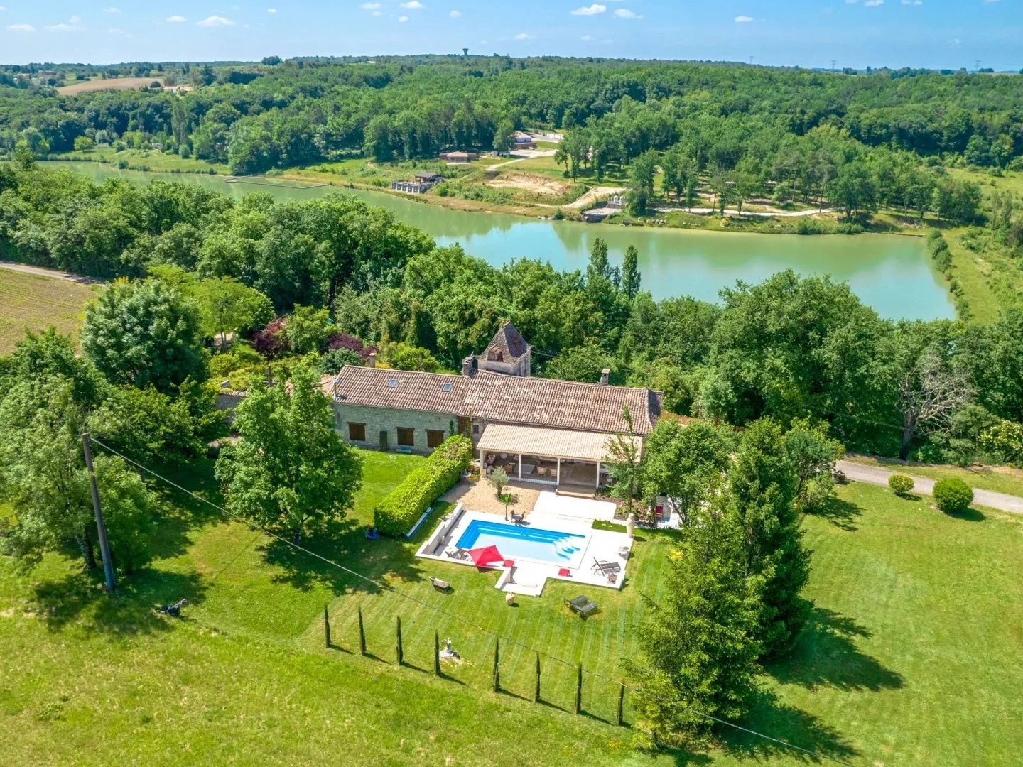 Maison à vendre - 12 pièces - 235m2 - Duras (47120)