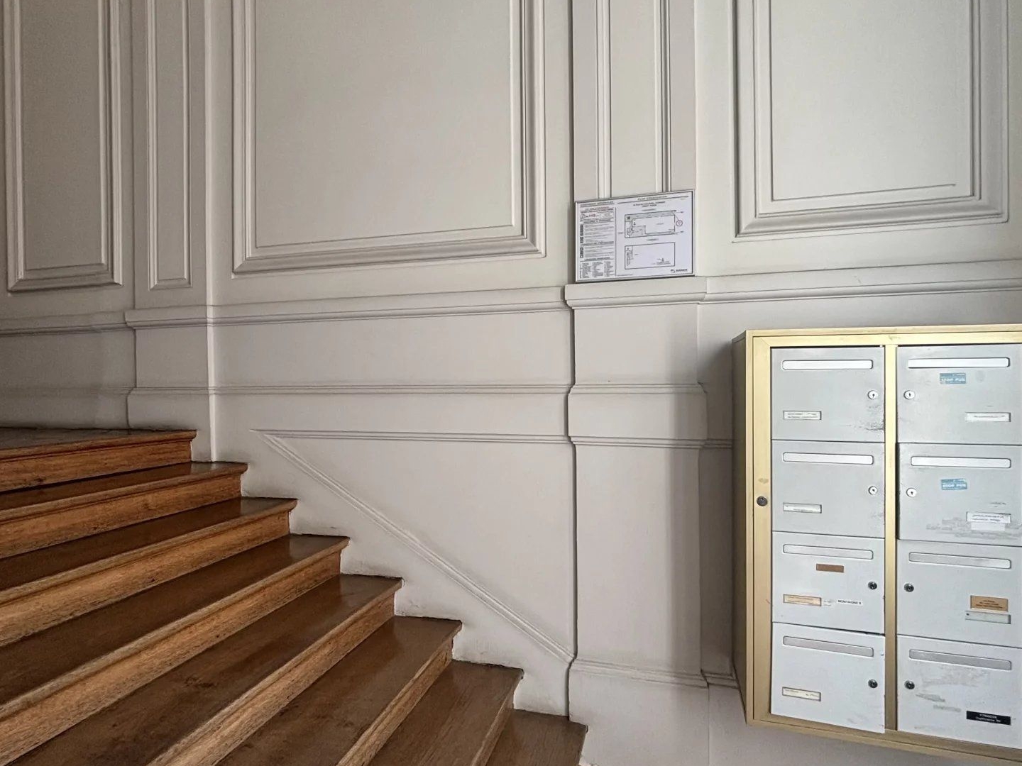 Bureaux à vendre - 2 pièces - 54m2 - Paris 7e (75007)