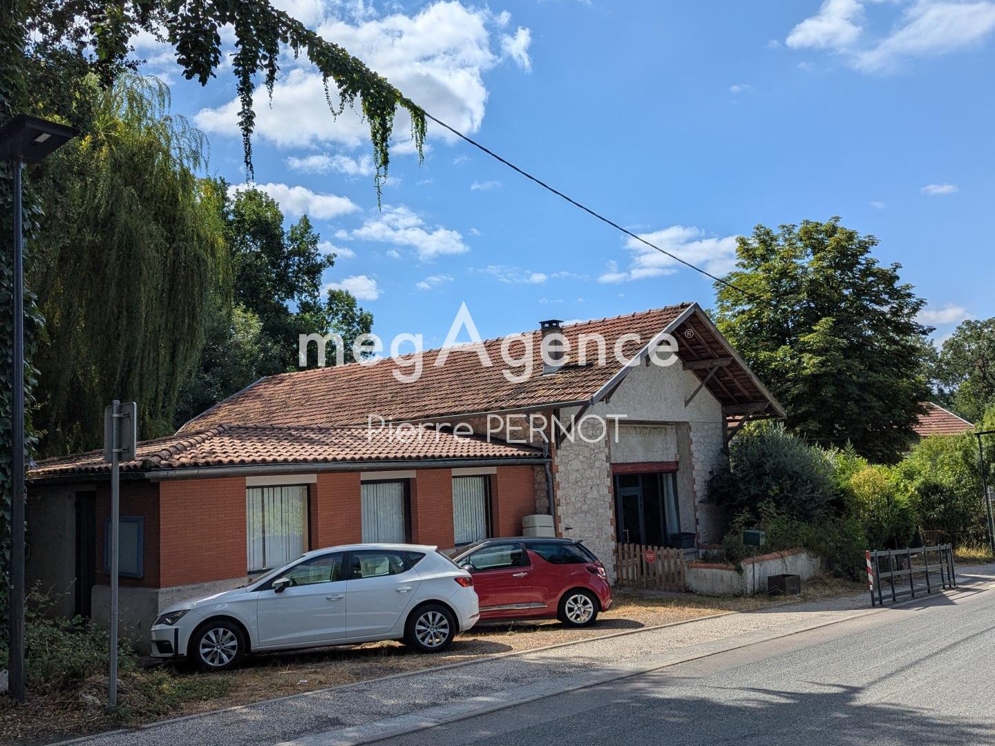 Locaux à vendre - 9 pièces - 220m2 - Cahuzac-Sur-Vère (81140)